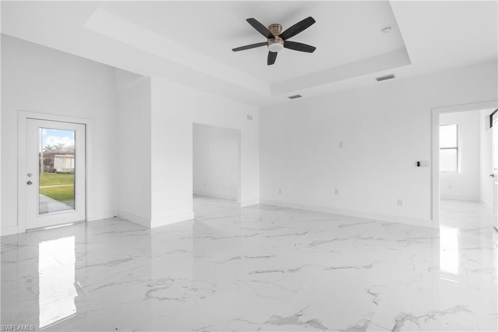 1806 NE 21st Place, Cape Coral, FL 33909, Cape Coral - Photo 4