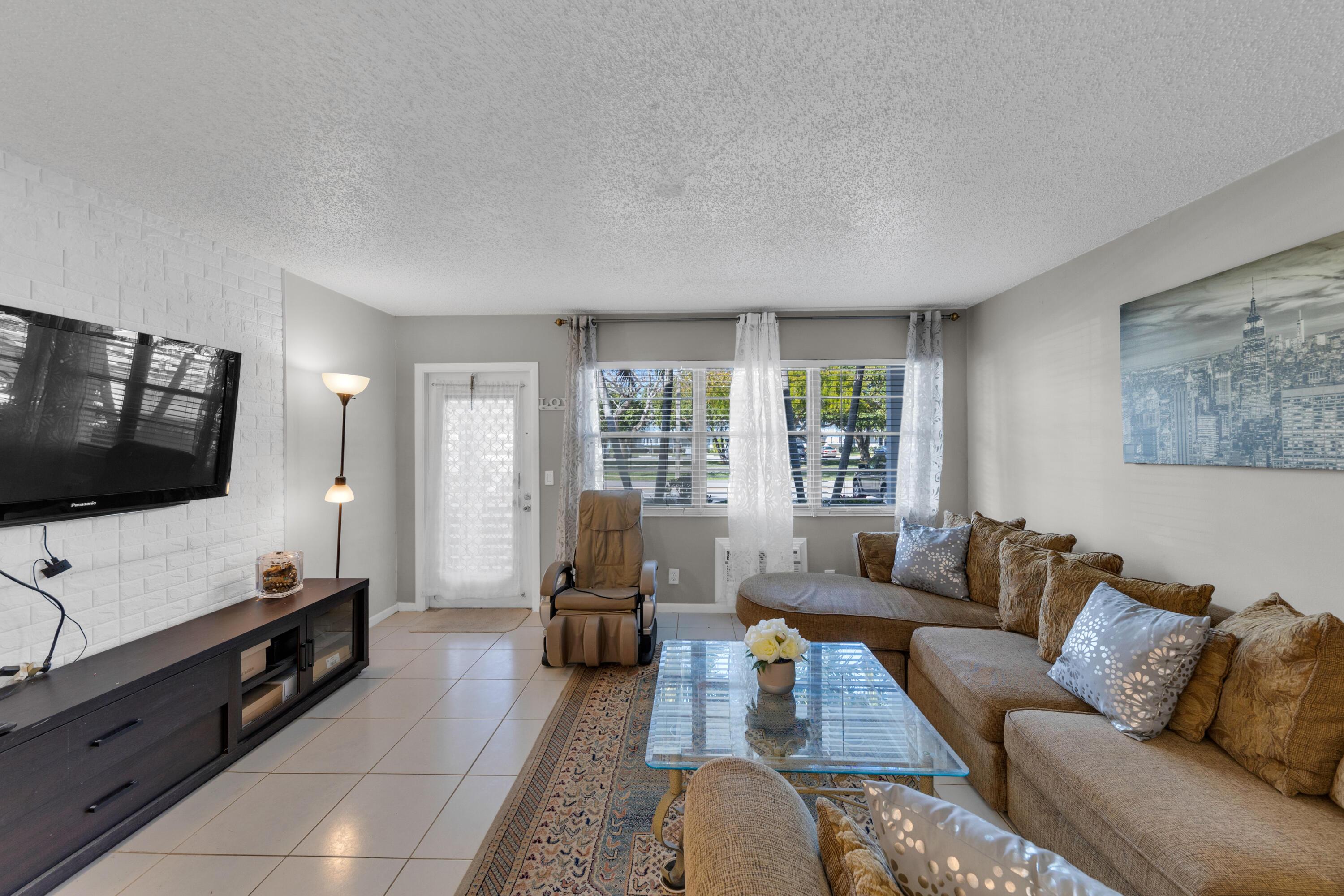 5 Newport A, Deerfield Beach, FL 33442, Deerfield Beach - Photo 4