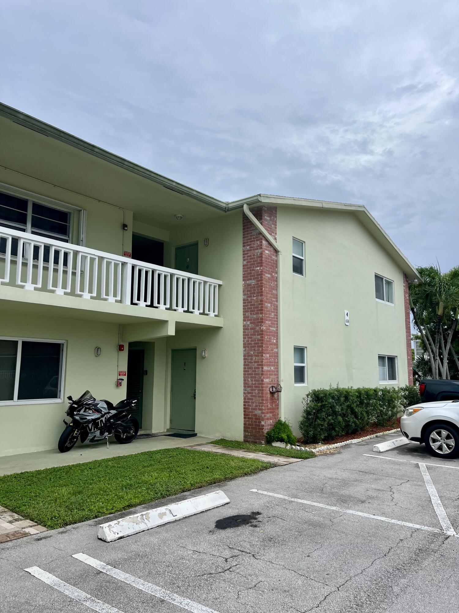 658 NE 6th Court L, Boynton Beach, FL 33435, Boynton Beach - Photo 5