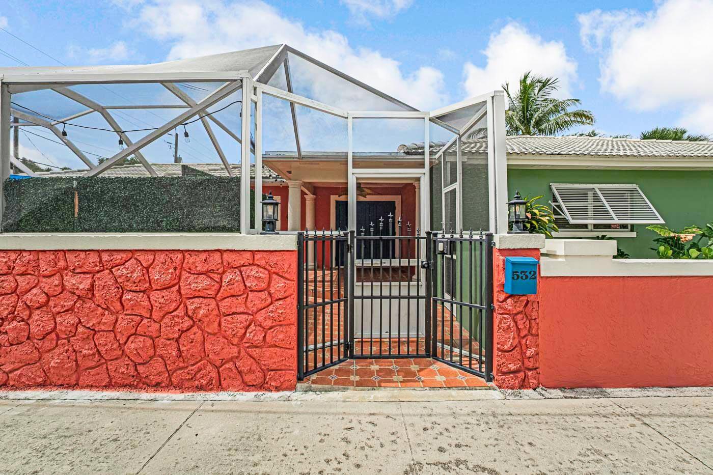 532 N Palmway, Lake Worth Beach, FL 33460, Lake Worth Beach - Photo 4