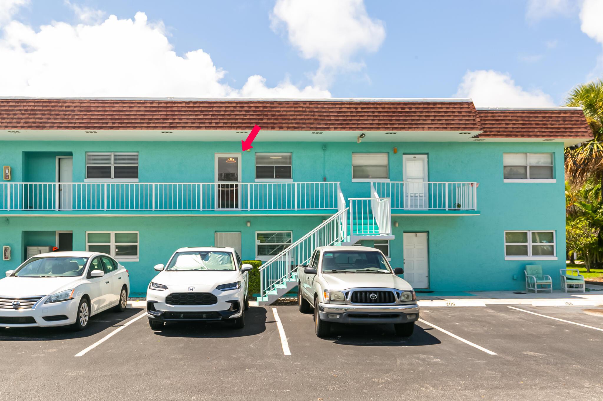 1225 Carlton Court 205, Fort Pierce, FL 34949, Fort Pierce - Photo 2