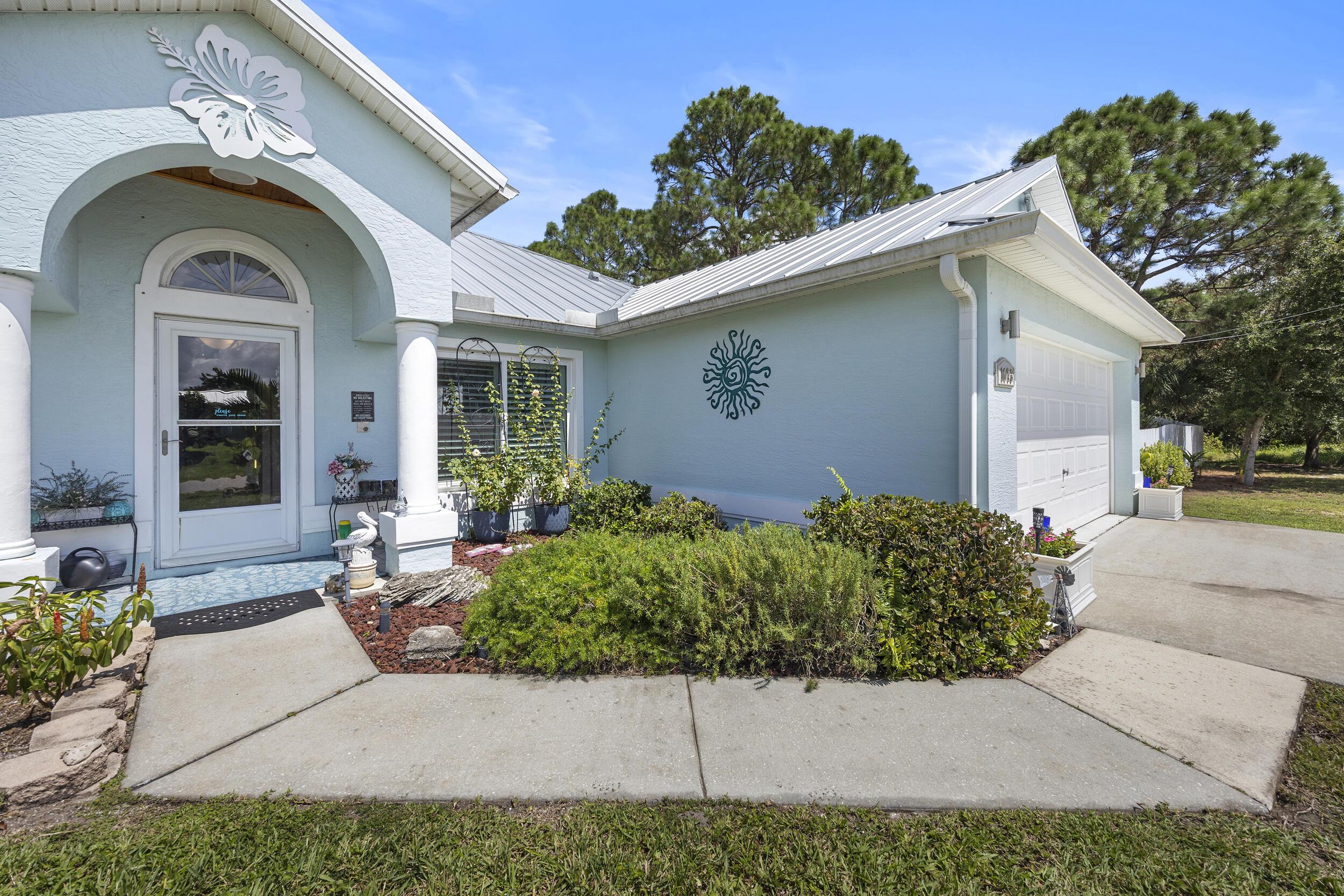 1073 SW Placetas Avenue, Port St. Lucie, FL 34953, Port St. Lucie - Photo 3