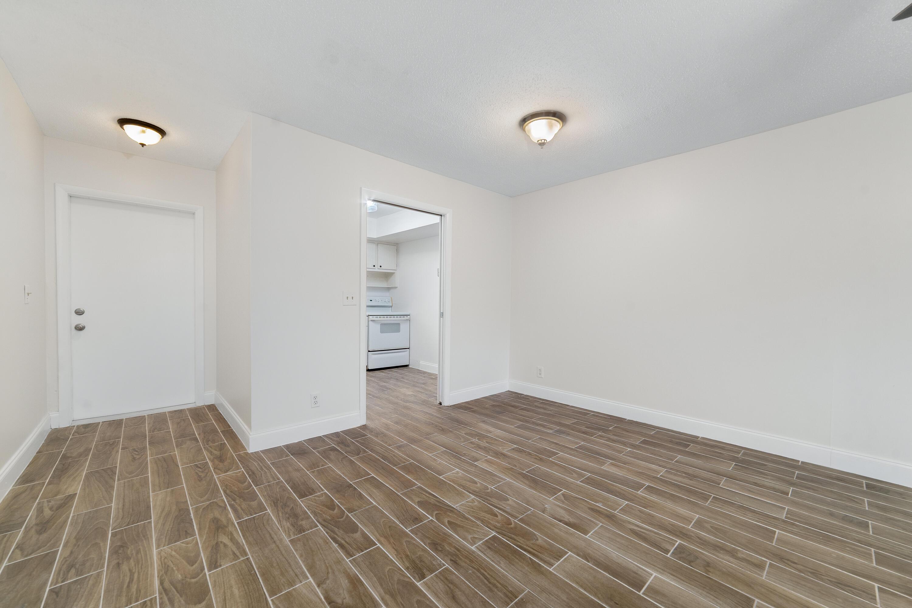 2567 Dudley Drive W F, West Palm Beach, FL 33415, West Palm Beach - Photo 5