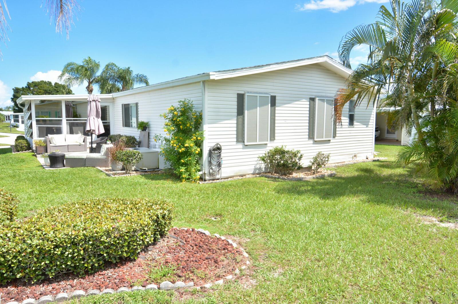 8483 Filifera Court, Port St. Lucie, FL 34952, Port St. Lucie - Photo 4
