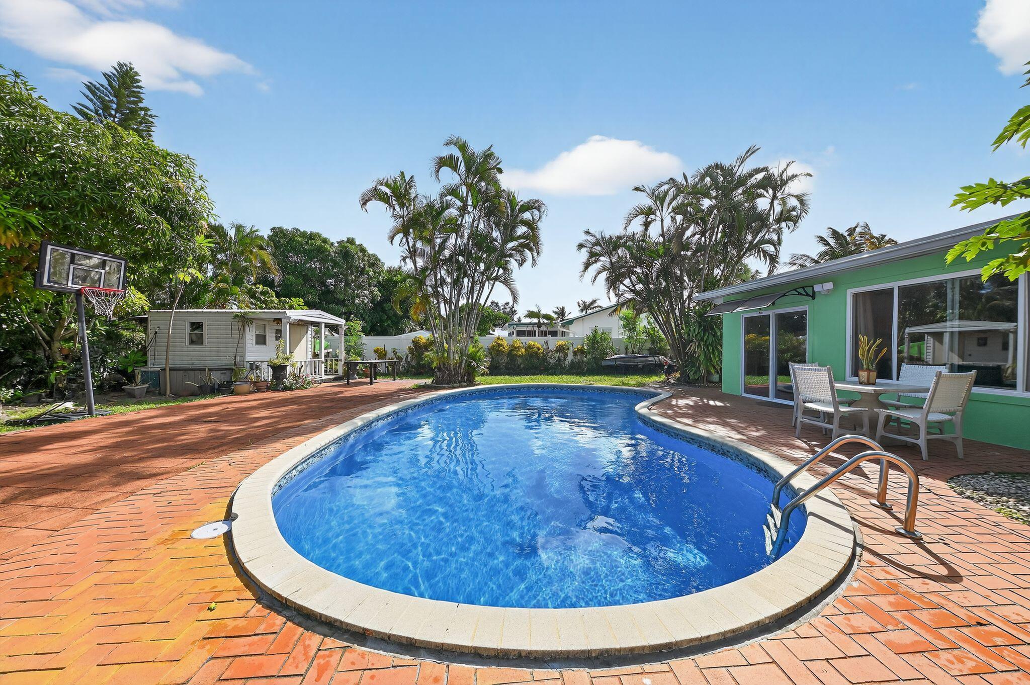407 Highwood Circle, Jupiter, FL 33458, Jupiter