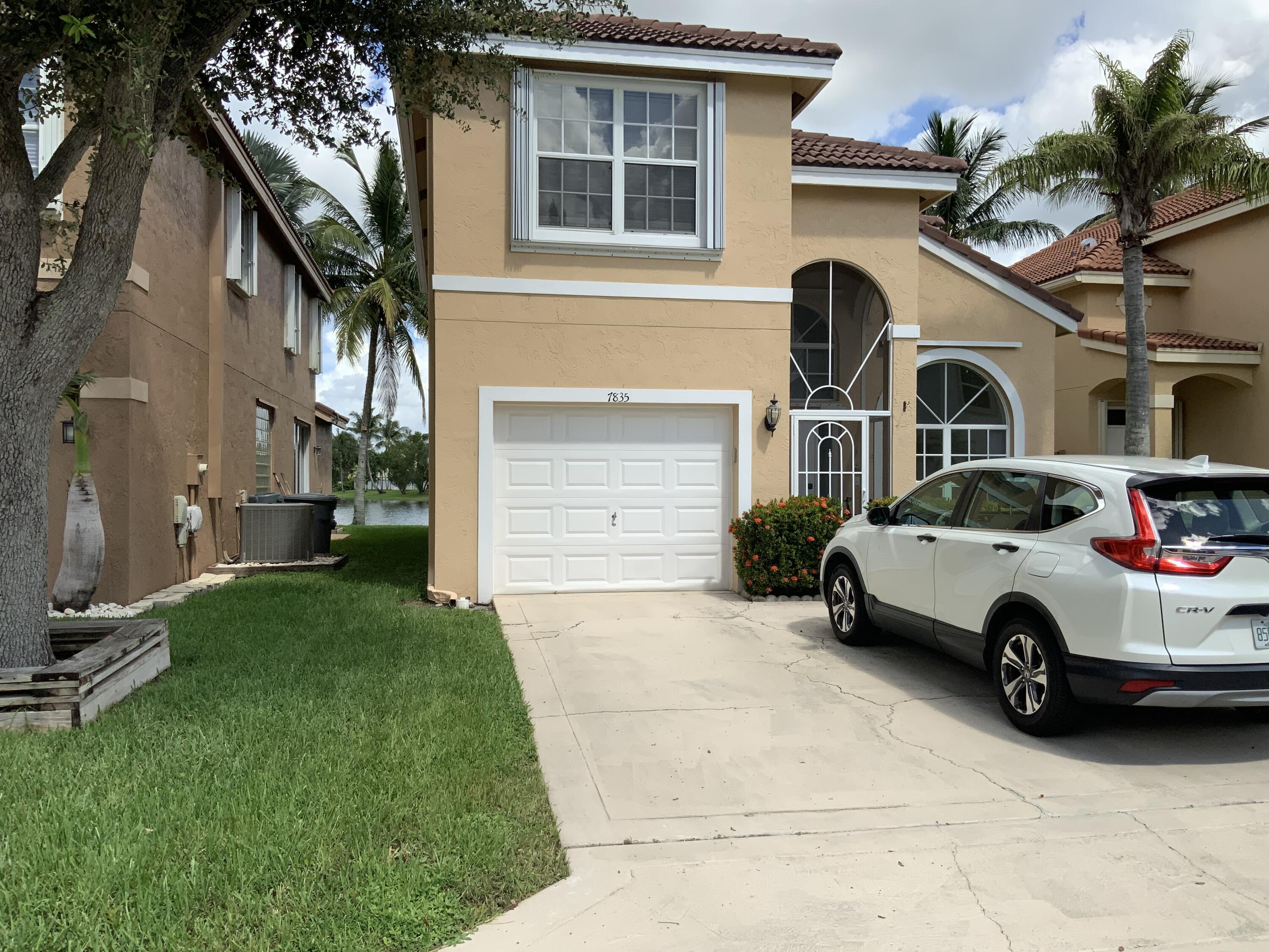 7835 Springfield Lake Drive, Lake Worth, FL 33467, Lake Worth - Photo 3