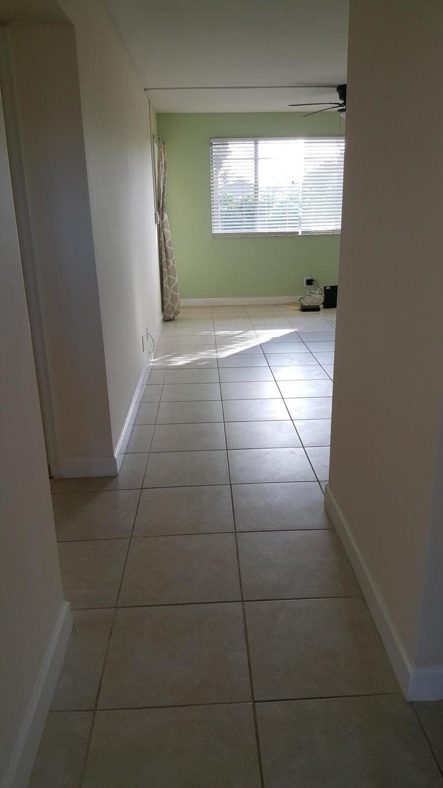 2534 Garden Drive S 202, Lake Worth, FL 33461, Lake Worth - Photo 5