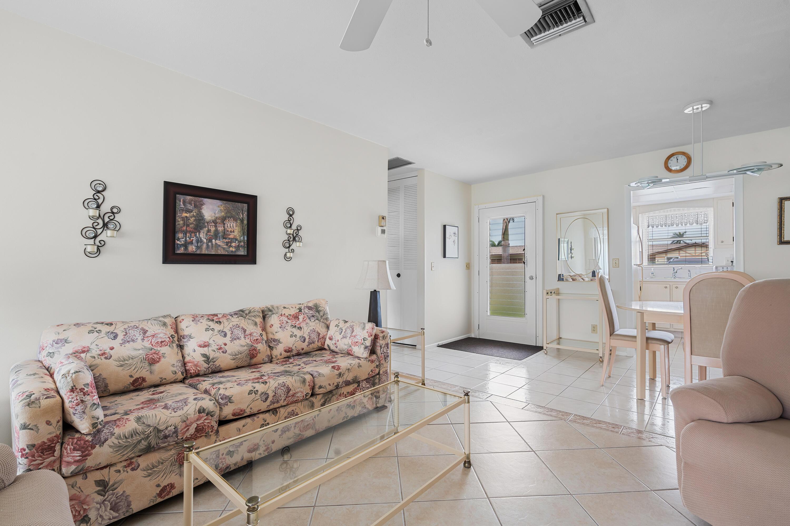 2832 W Crosley Drive E, West Palm Beach, FL 33415, West Palm Beach - Photo 5
