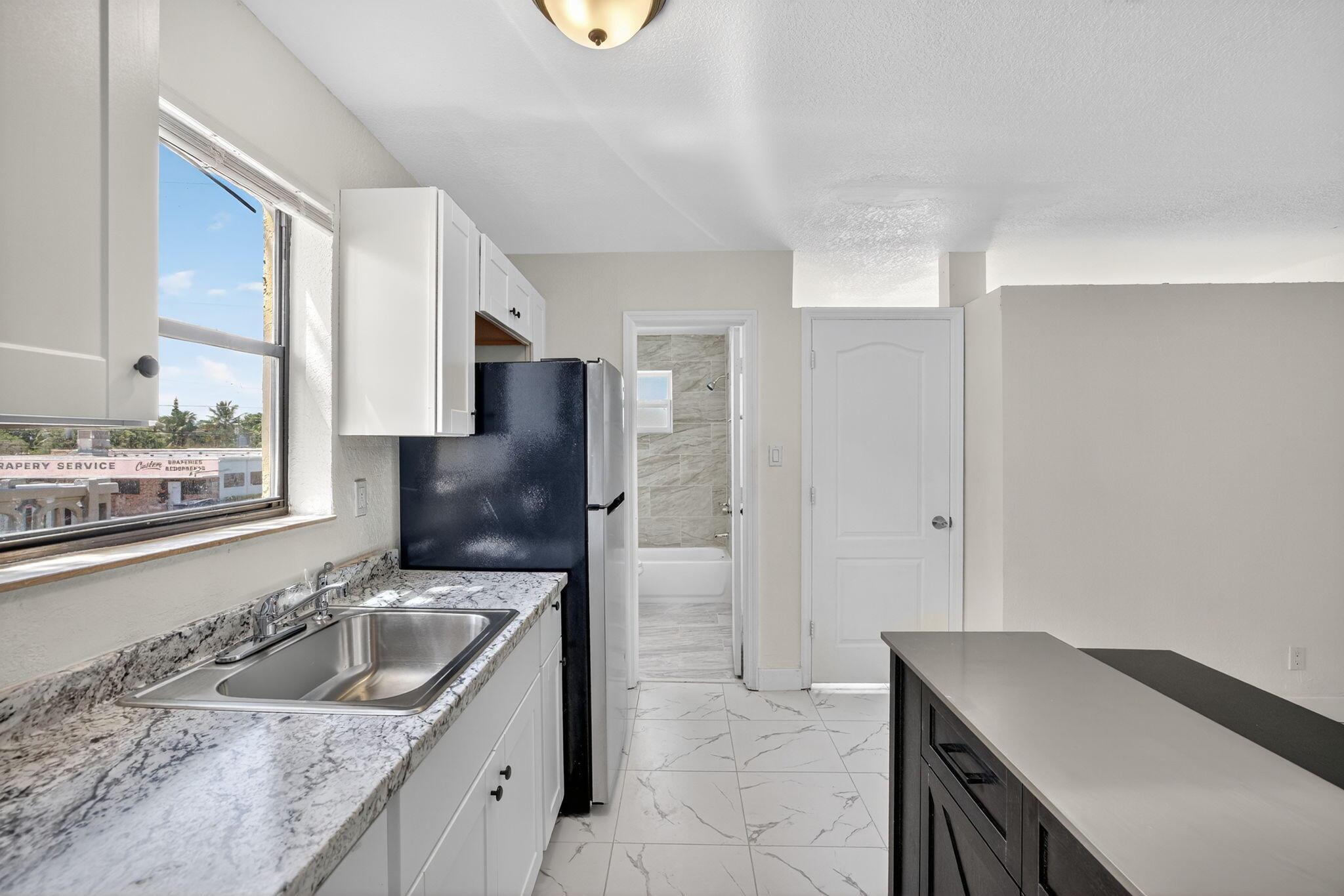 4081 N Dixie Highway 22, Oakland Park, FL 33334, Oakland Park - Photo 4