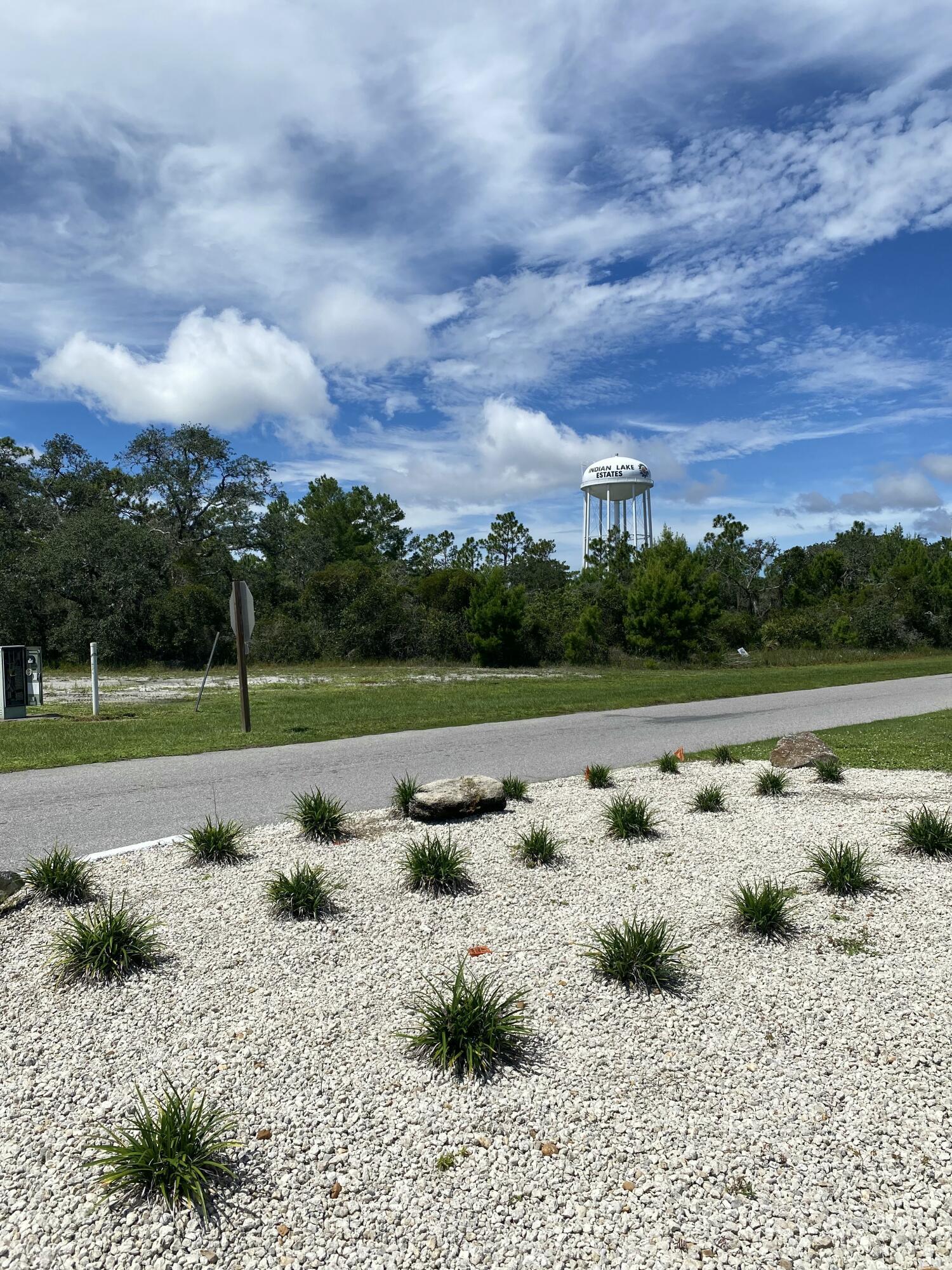 418 Gaillardia Drive, Lake Wales, FL 33855, Lake Wales - Photo 2
