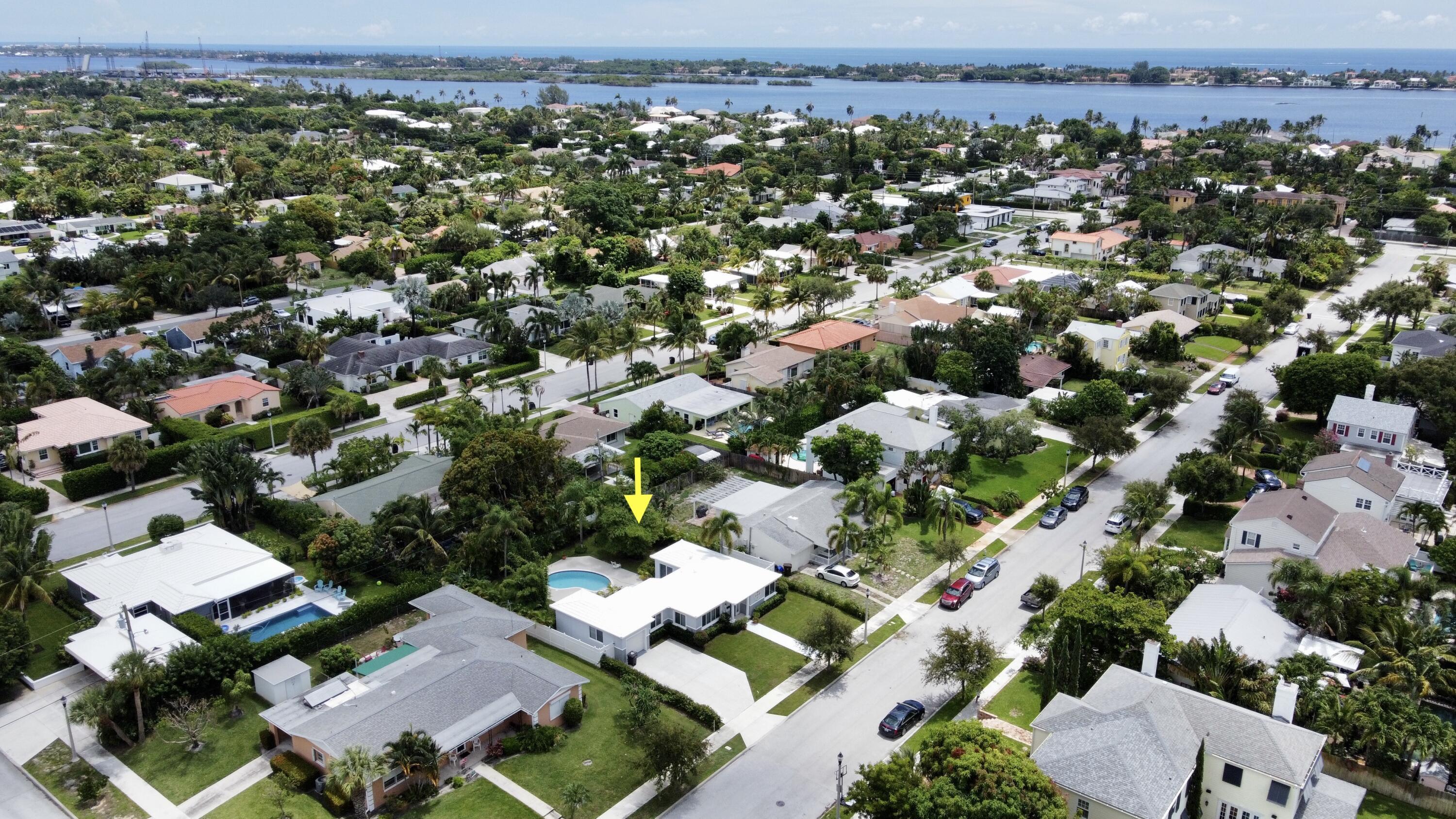 369 Valley Forge Road, West Palm Beach, FL 33405, West Palm Beach - Photo 2