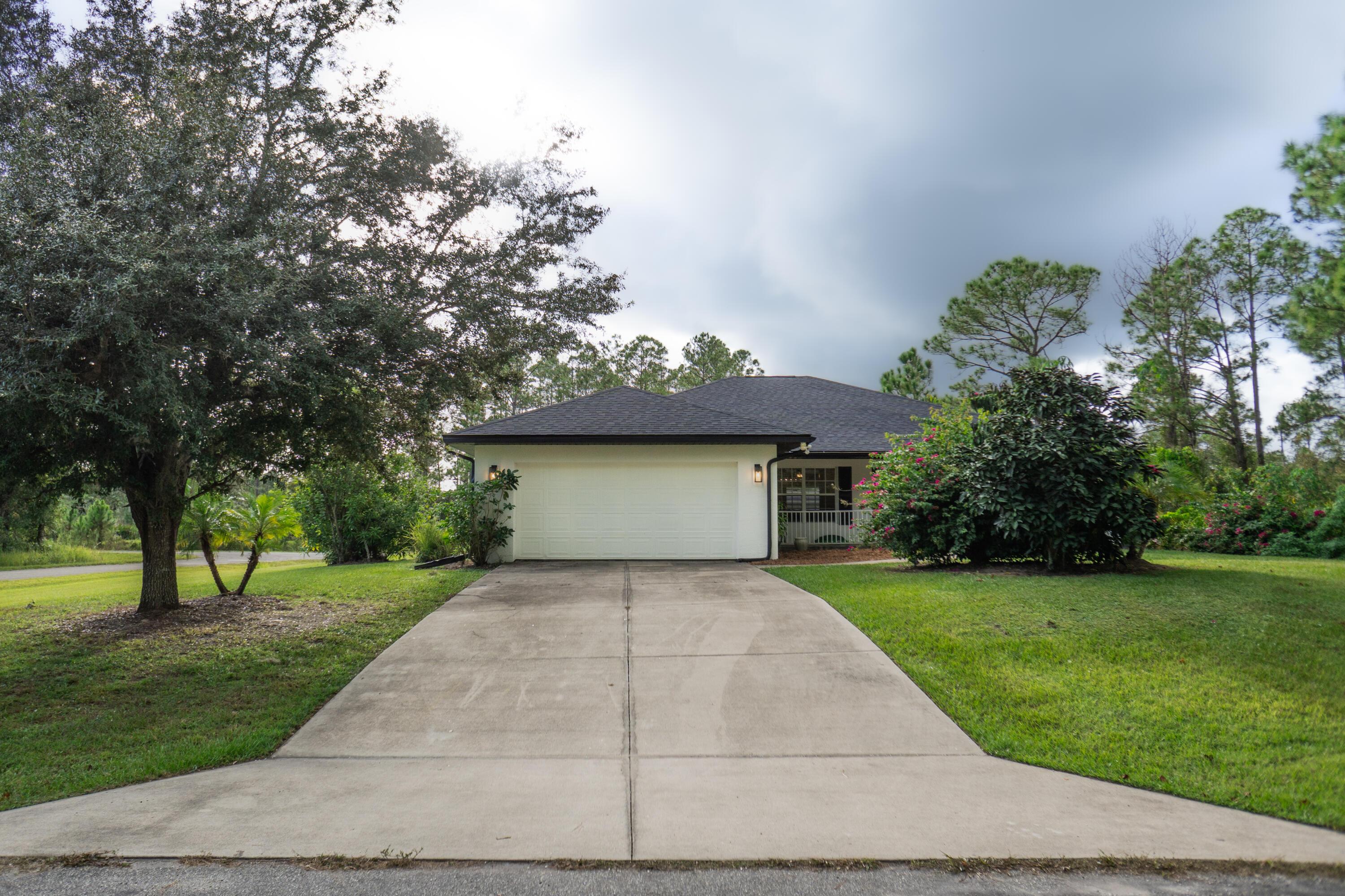 9134 Oviedo Street, Sebring, FL 33872, Sebring - Photo 2