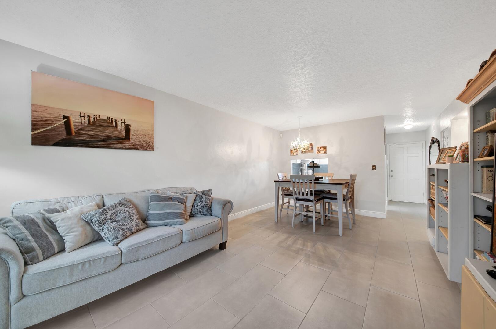2812 S Garden Drive 109, Lake Worth, FL 33461, Lake Worth - Photo 4