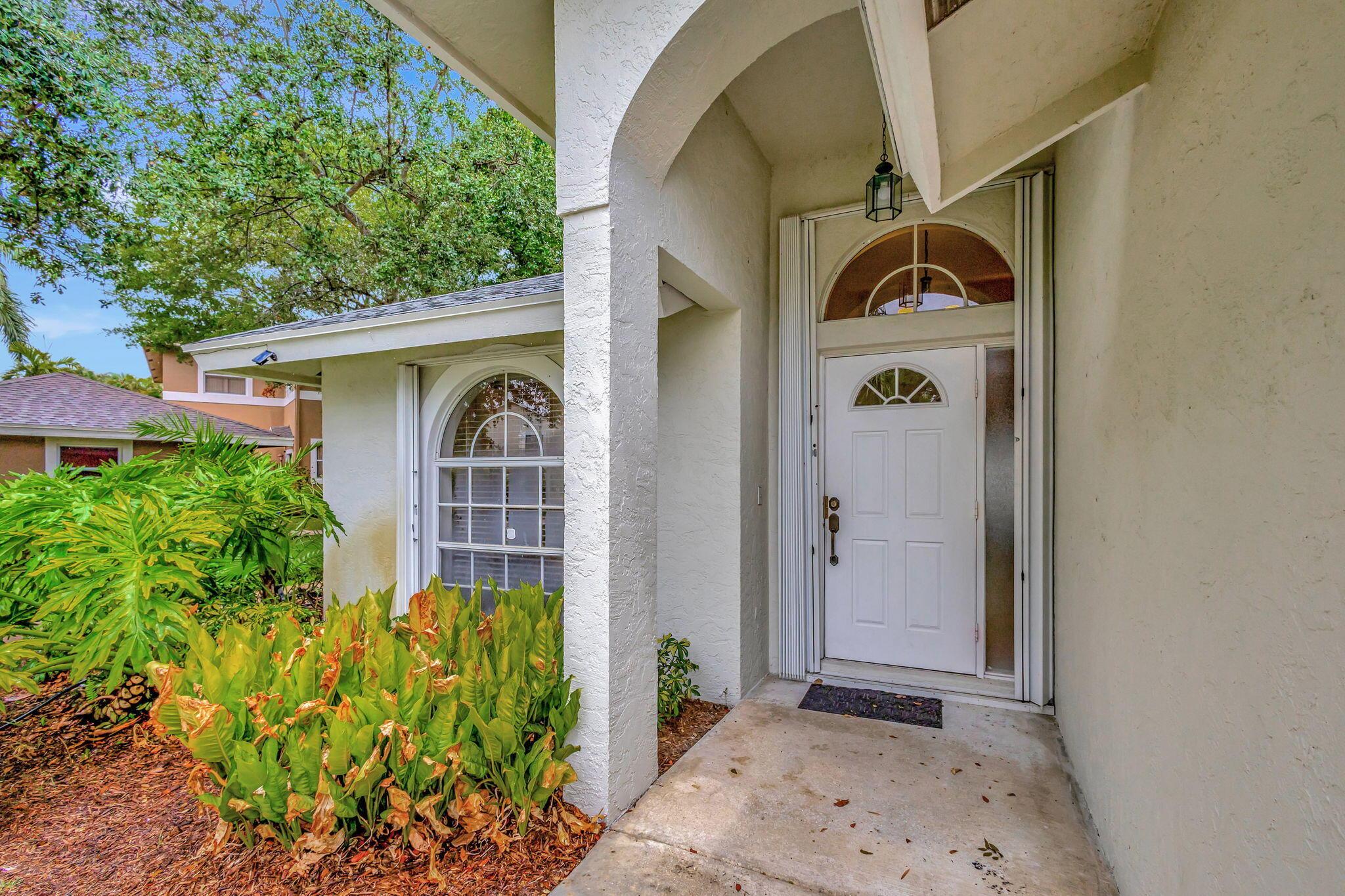13796 Yarmouth Drive, Wellington, FL 33414, Wellington - Photo 3
