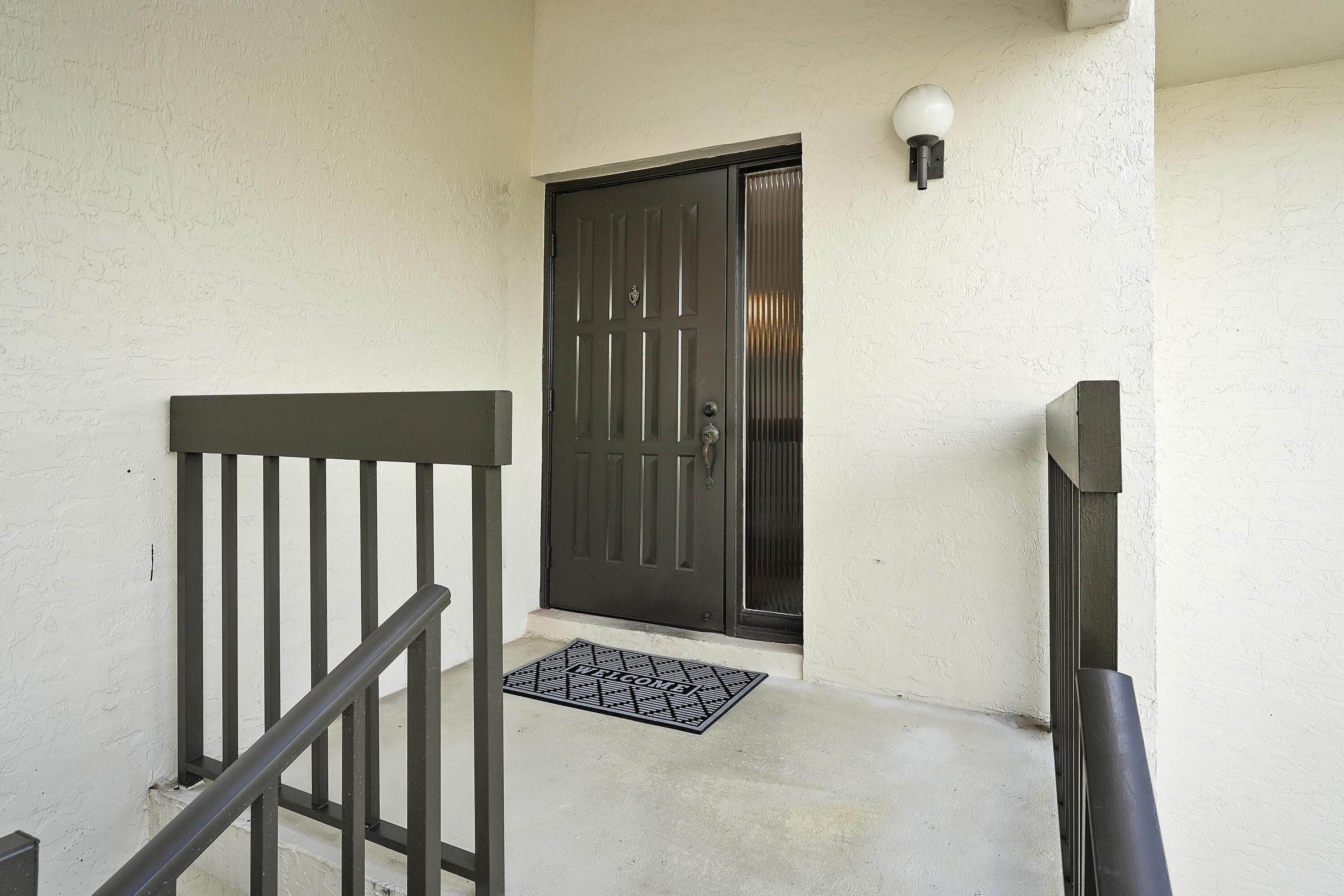 402 Wingfoot Drive B, Jupiter, FL 33458, Jupiter - Photo 5