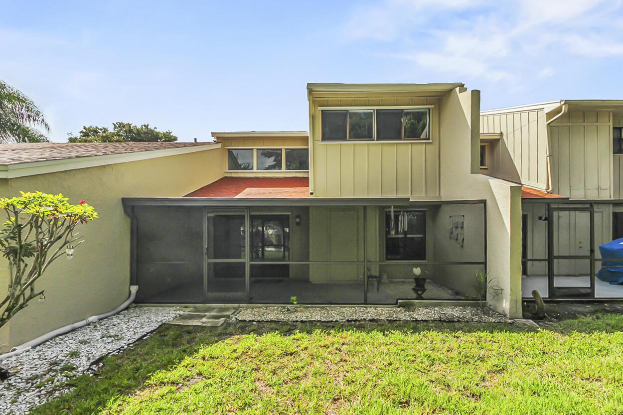 1679 SW Crossing Circle, Palm City, FL 34990, Palm City - Photo 4