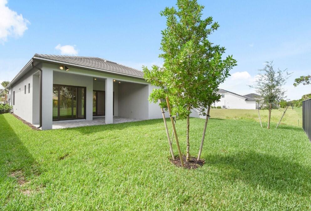 9309 Cape Honey Bee Lane Prestige 38, Lake Worth, FL 33467, Lake Worth - Photo 3