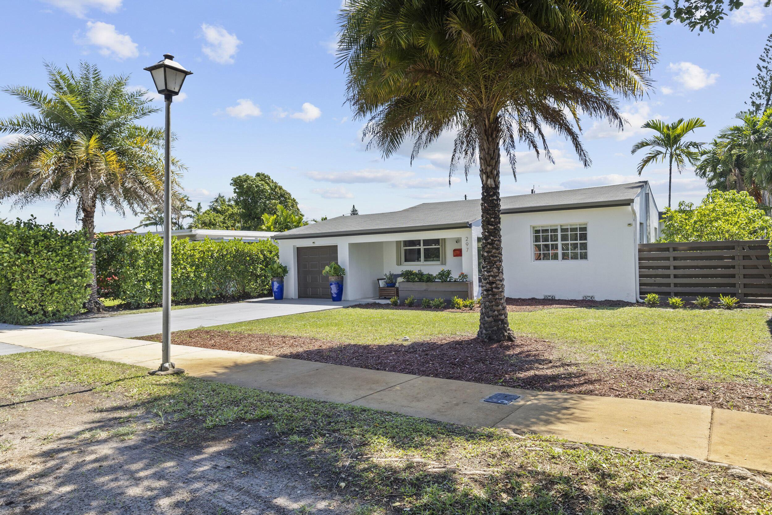 297 Minola Drive, Miami Springs, FL 33166, Miami Springs - Photo 4