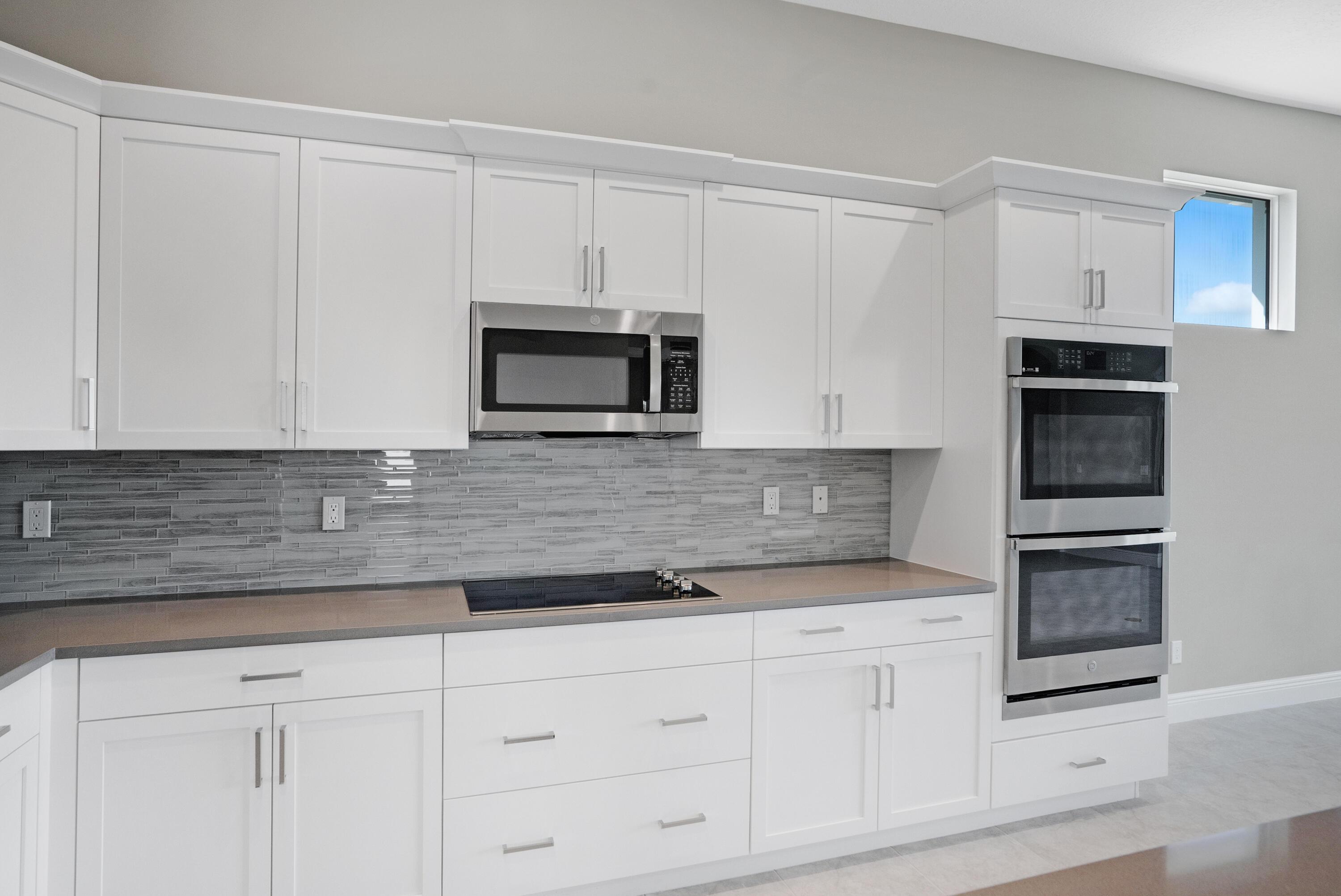 12446 SW Sunrise Lake Terrace, Port St. Lucie, FL 34987, Port St. Lucie - Photo 3