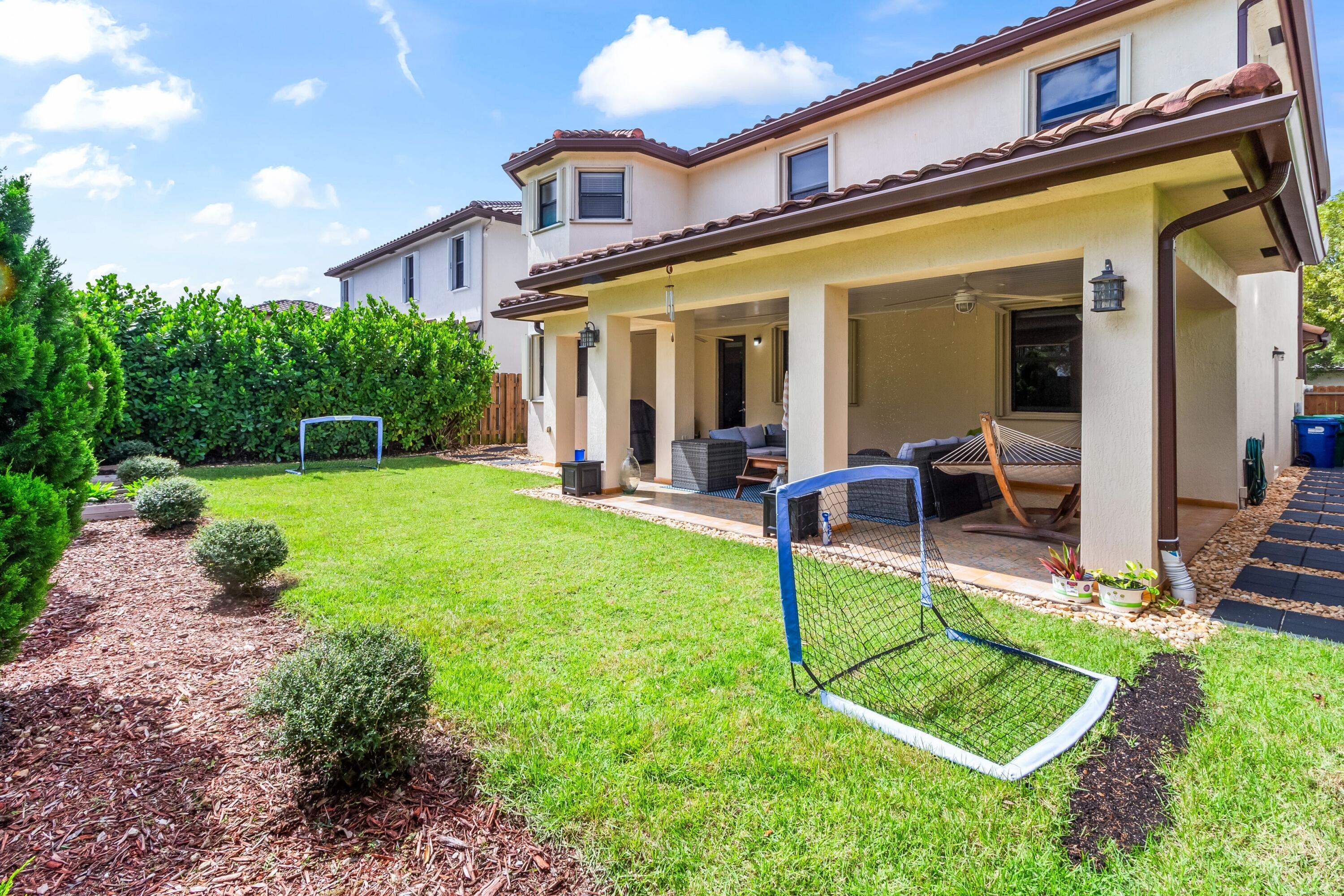 11823 SW 151st Place, Miami, FL 33196, Miami - Photo 5