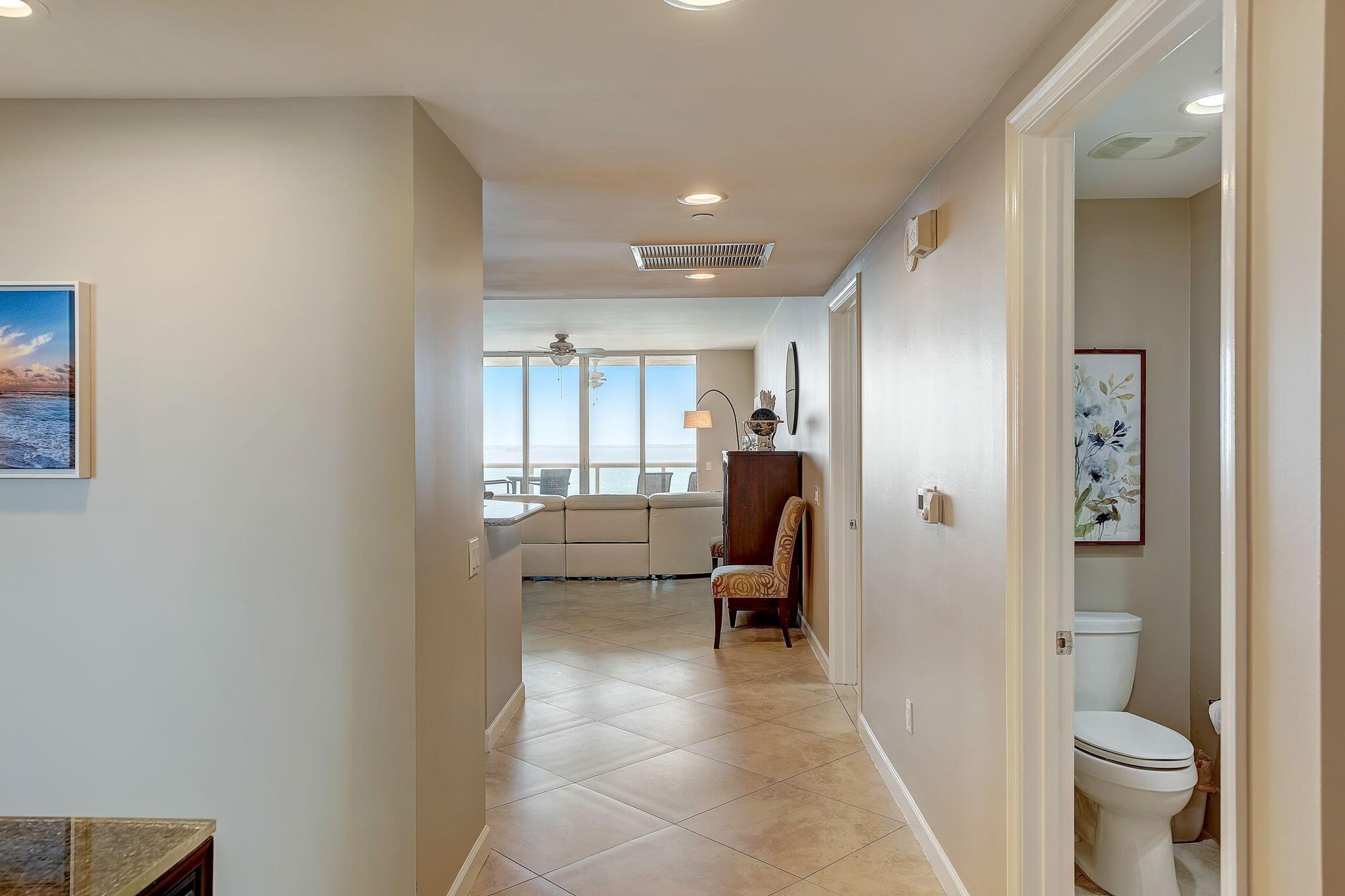 2650 Lake Shore Drive 804, Riviera Beach, FL 33404, Riviera Beach - Photo 4