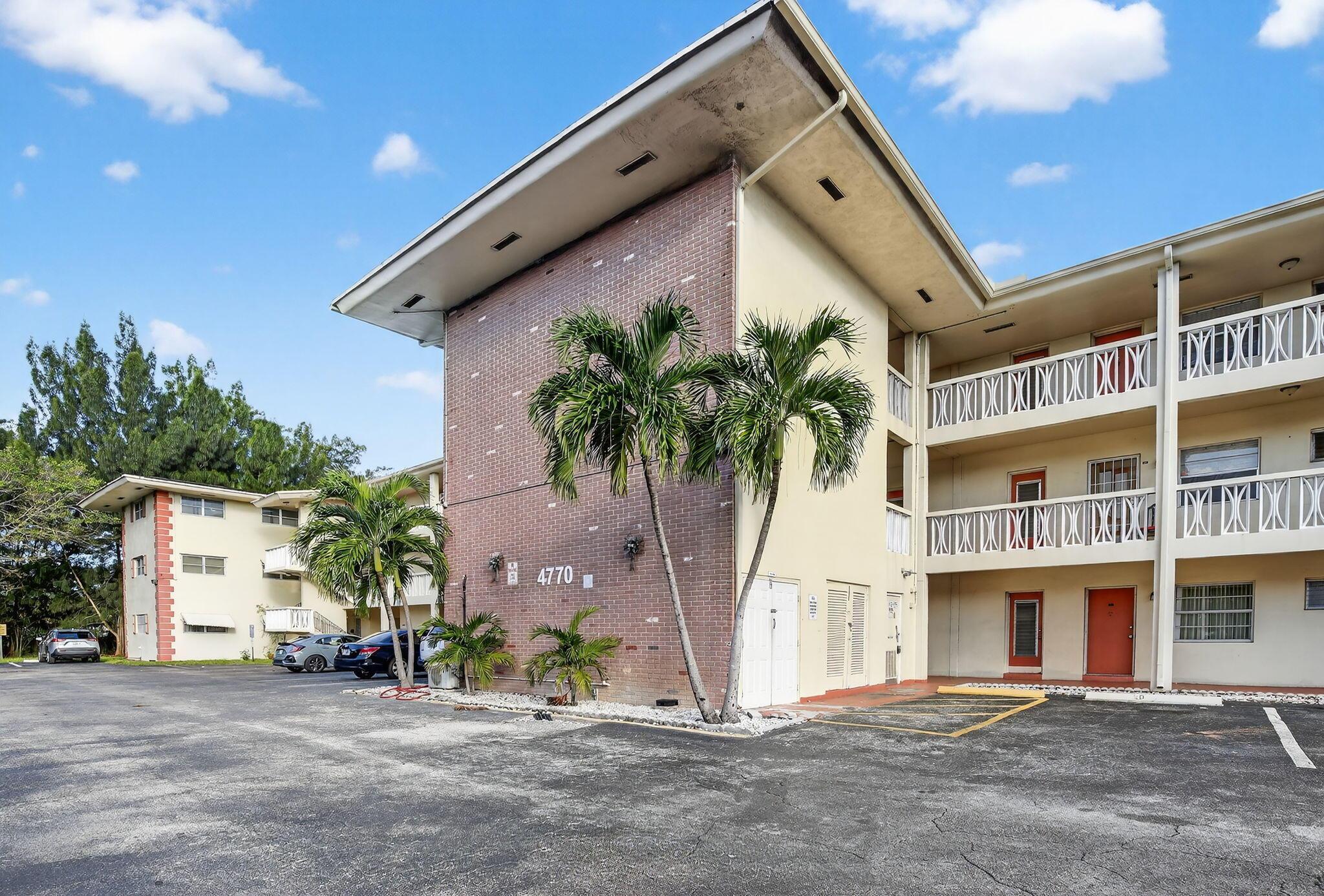 4770 NW 10th Court 104, Plantation, FL 33313, Plantation - Photo 3