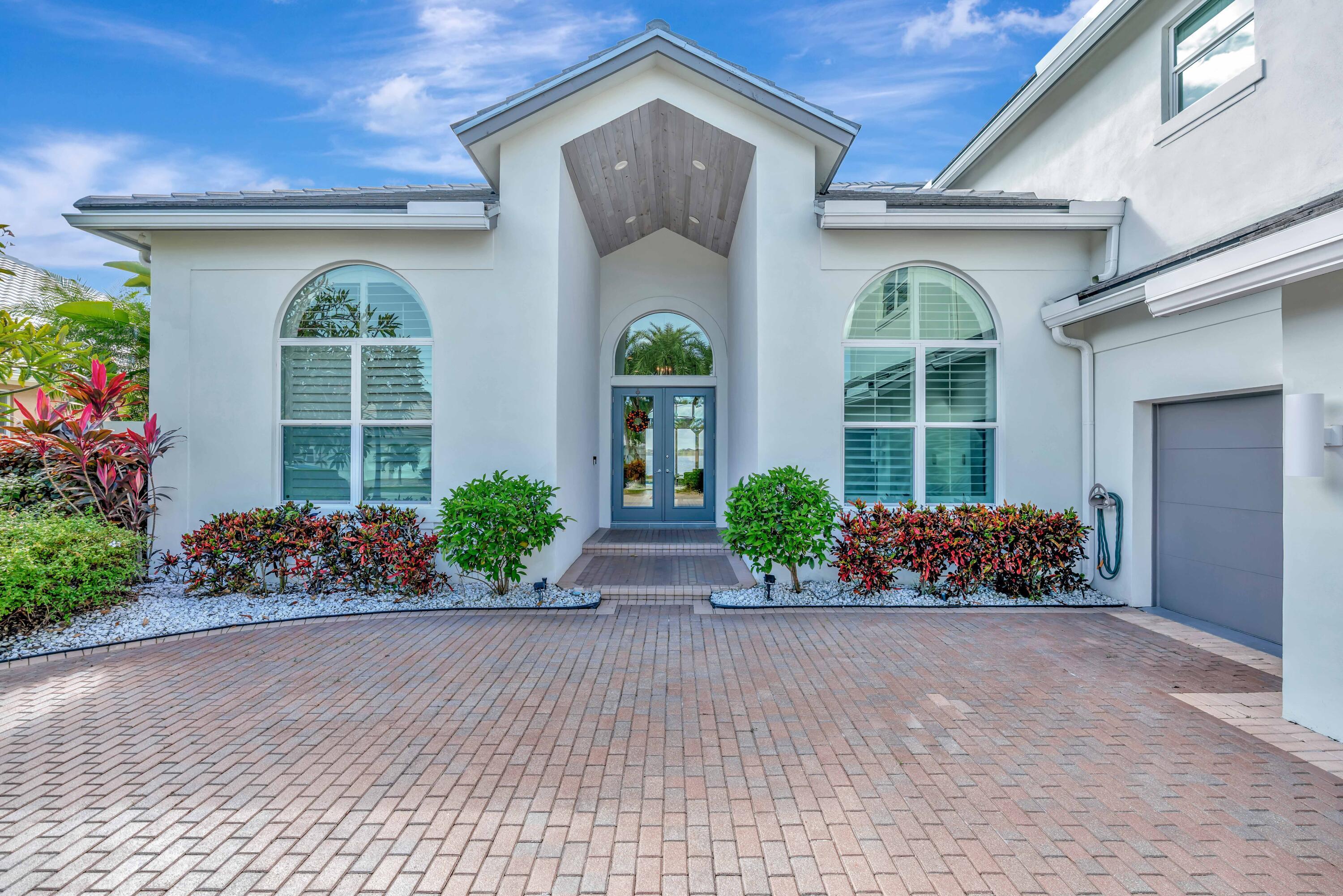 3225 SE Braemar Way, Port St. Lucie, FL 34952, Port St. Lucie - Photo 3
