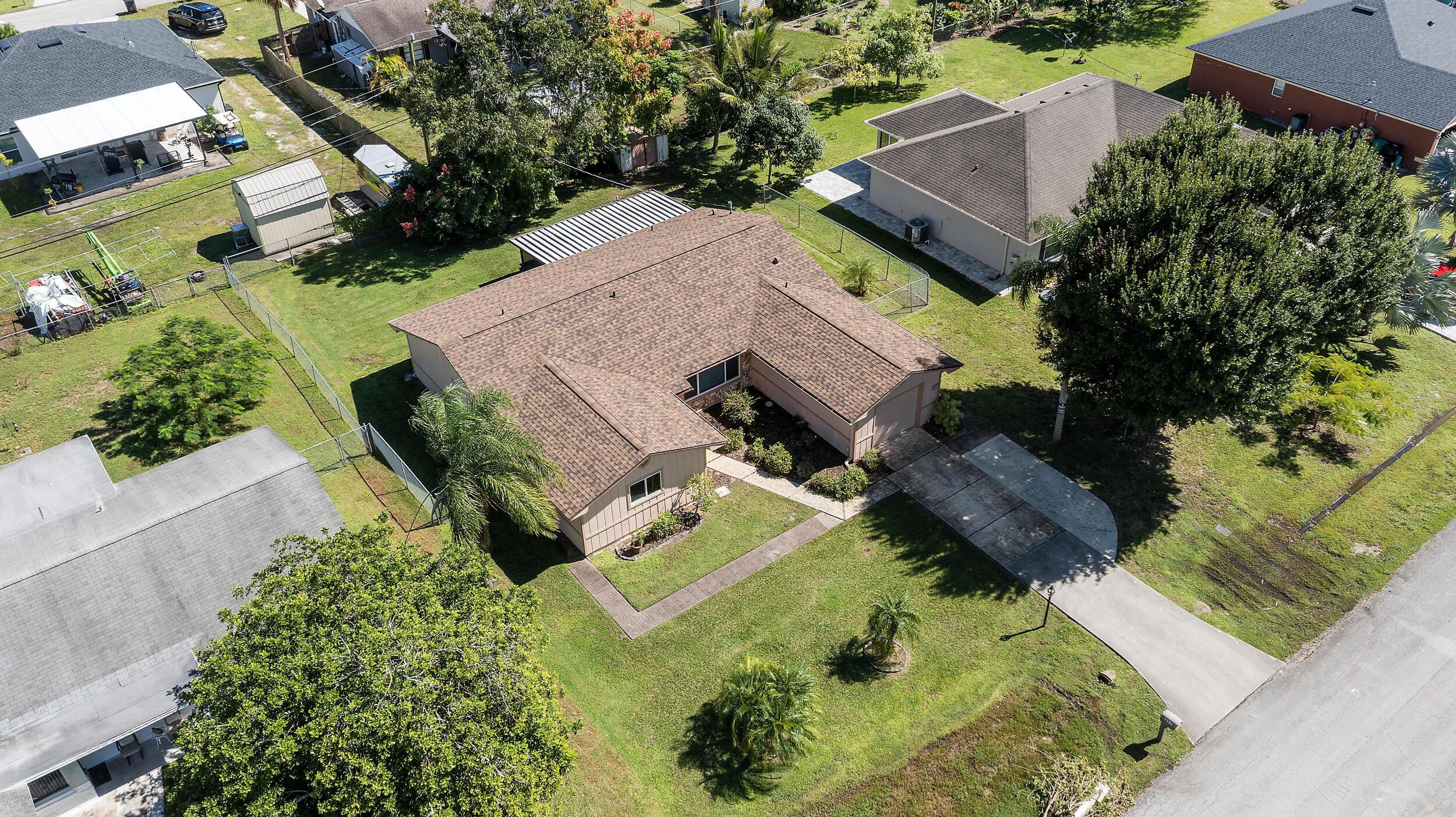 357 NW Hogan Street, Port St. Lucie, FL 34983, Port St. Lucie - Photo 3