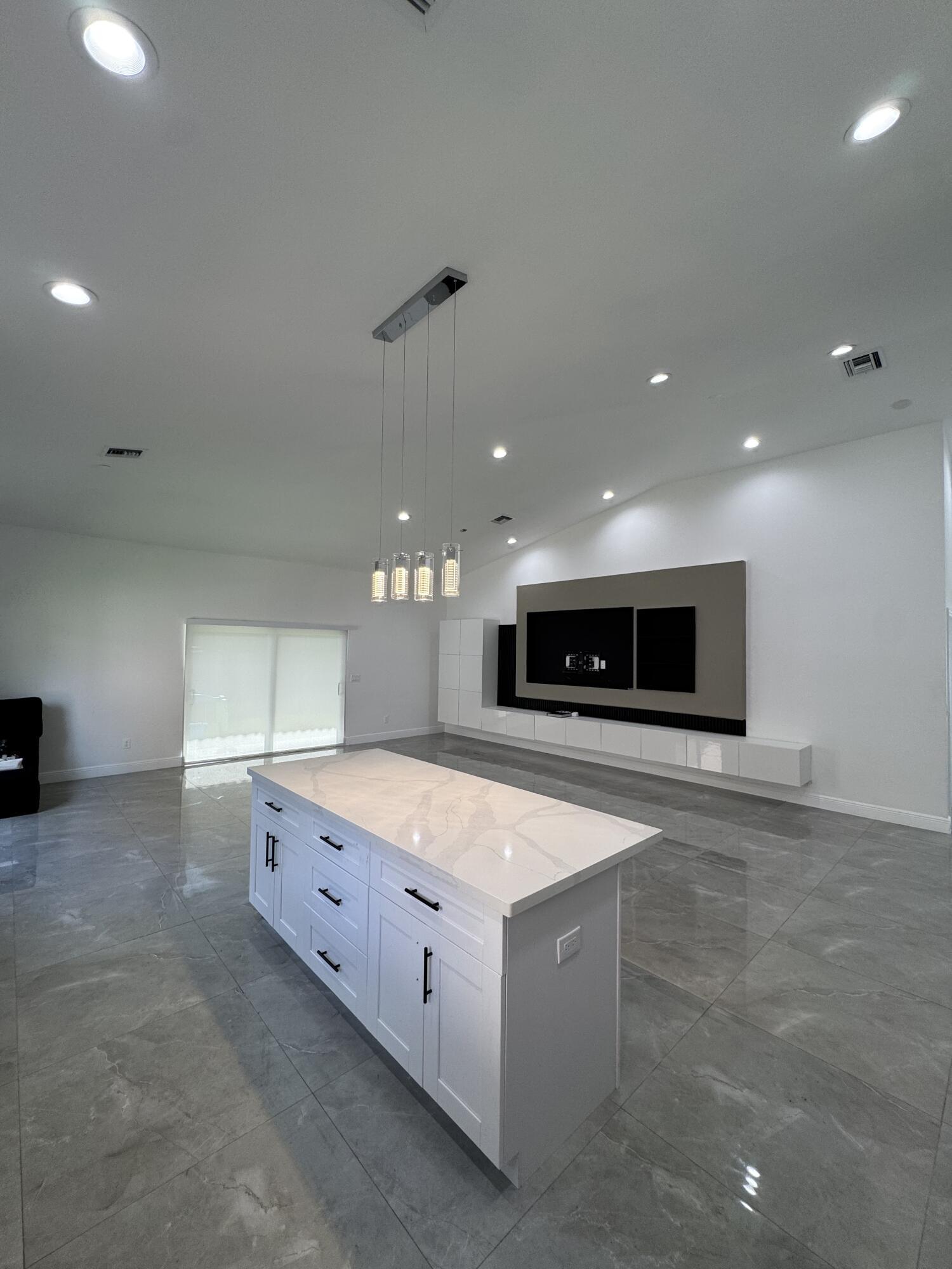 4522 NW 36th Court, Lauderdale Lakes, FL 33319, Lauderdale Lakes - Photo 2
