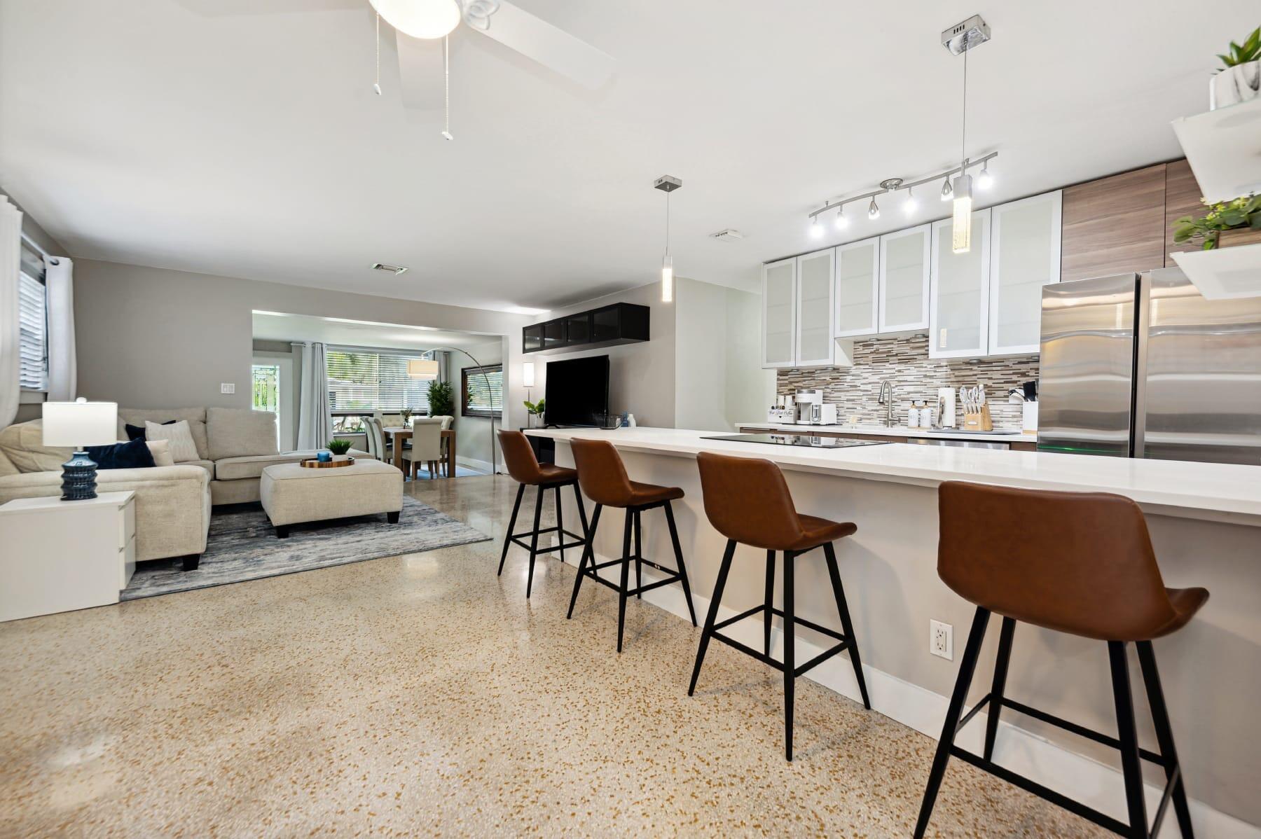 2507 NW 8th Avenue, Wilton Manors, FL 33311, Wilton Manors - Photo 3