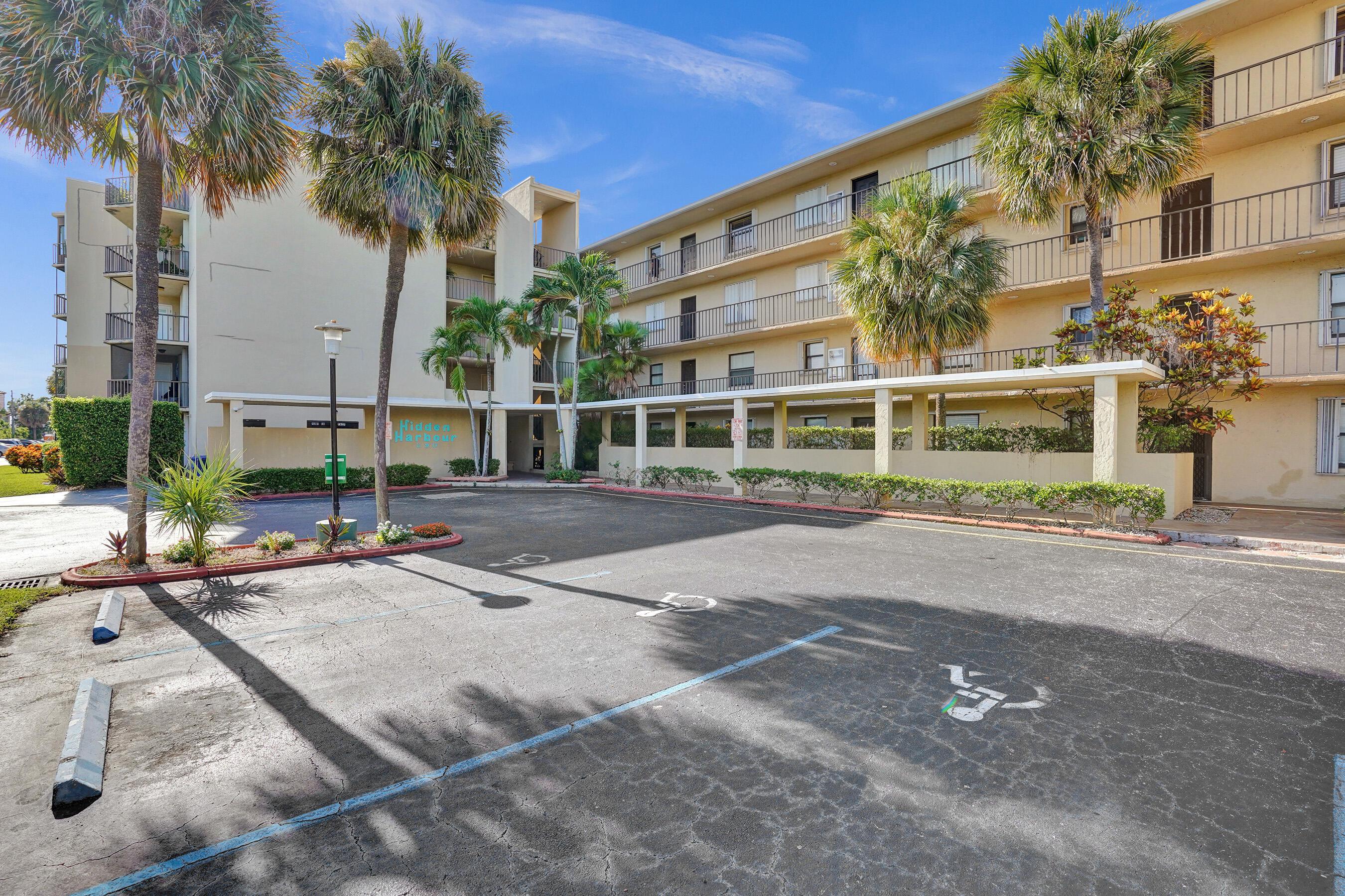 890 N Federal Highway 410, Lantana, FL 33462, Lantana - Photo 4