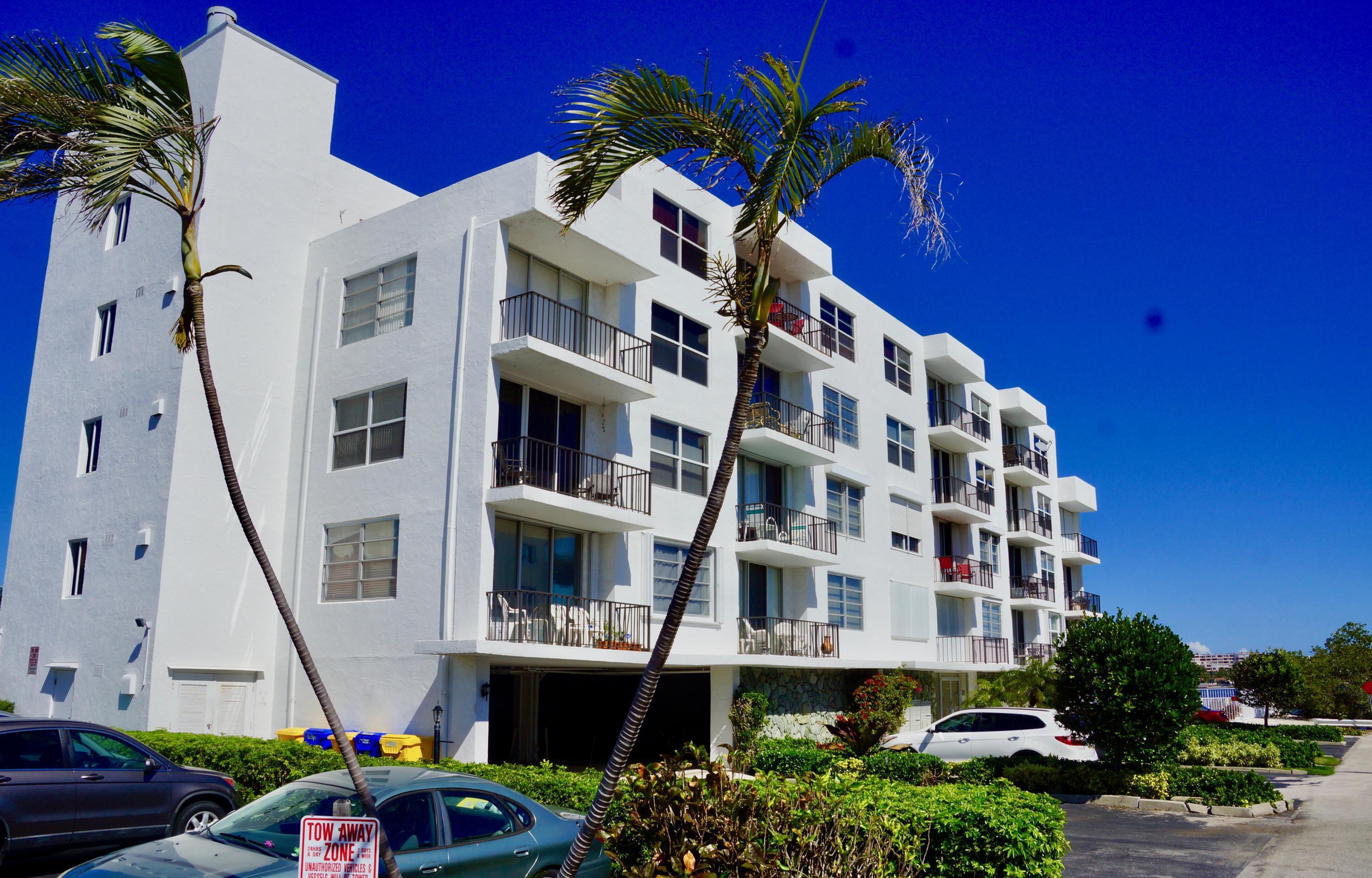 301 Croton Avenue 406, Lantana, FL 33462, Lantana