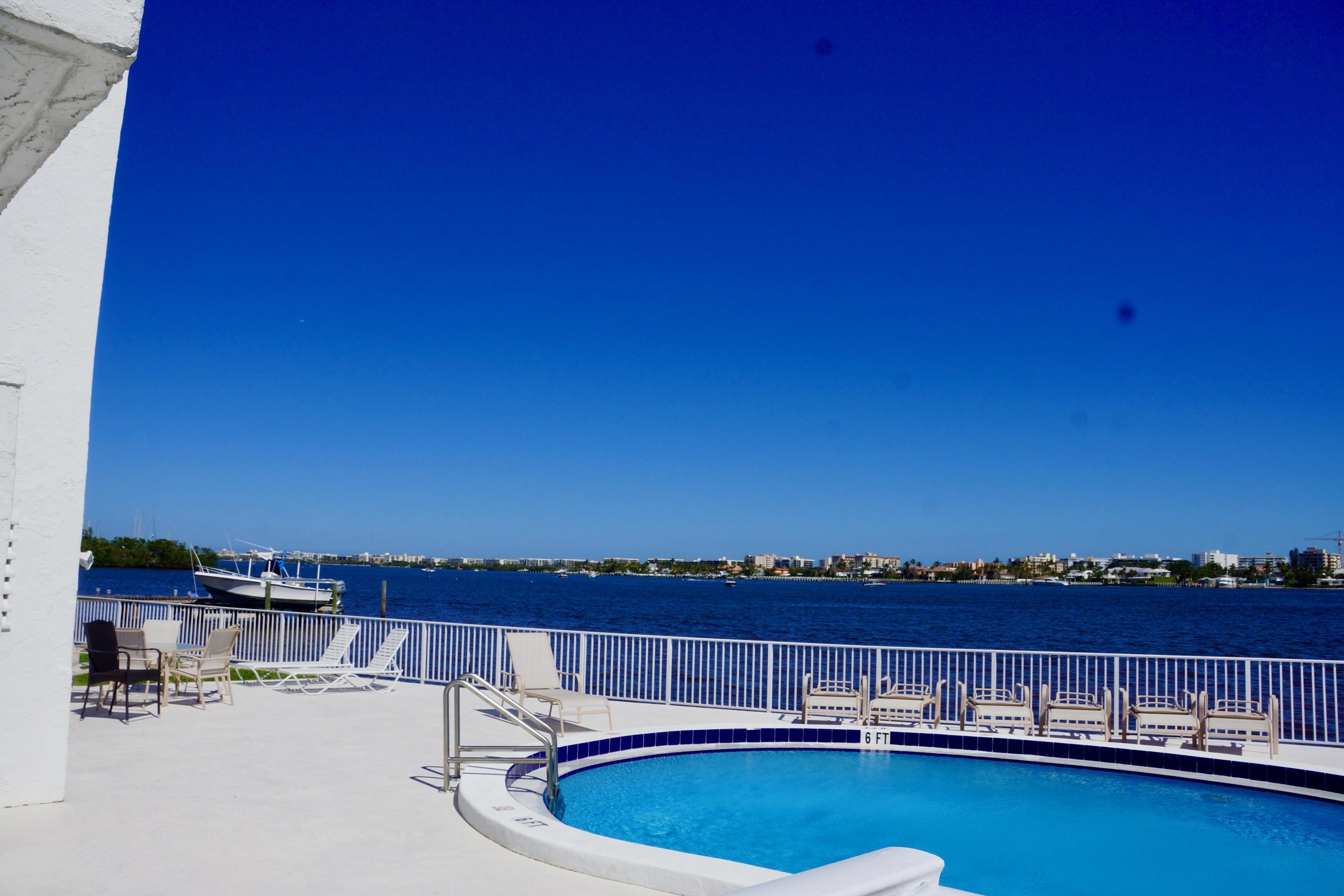 301 Croton Avenue 406, Lantana, FL 33462, Lantana - Photo 5