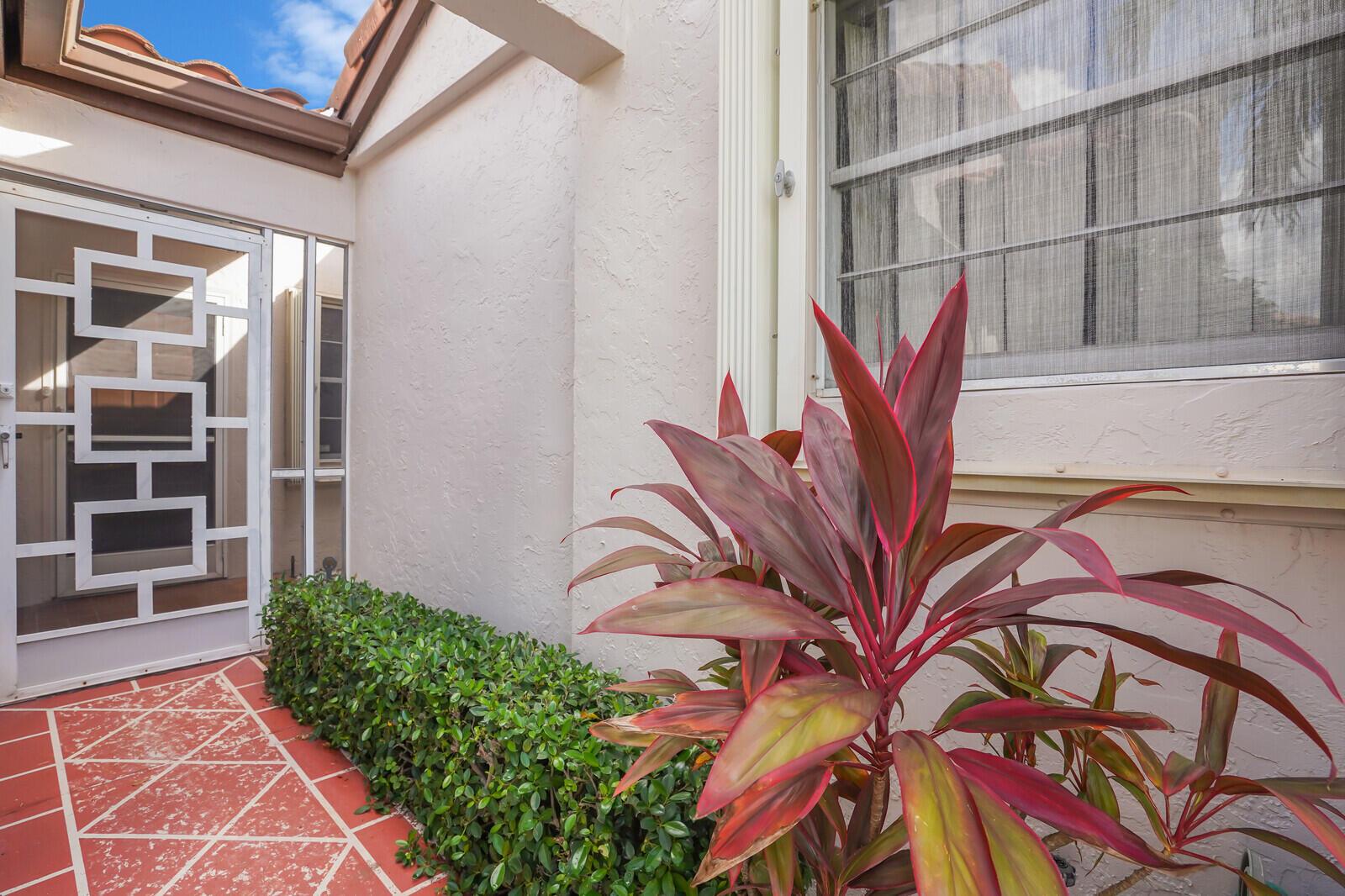 6099 Waldwick Circle, Delray Beach, FL 33484, Delray Beach - Photo 5