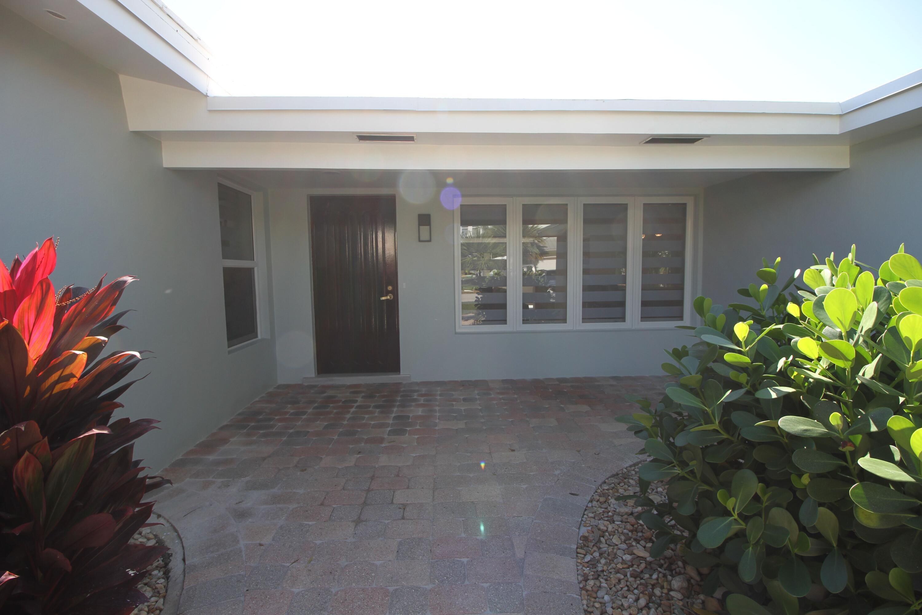 2548 SE 14th Street E 2548 Se 14th St, Pompano Beach, FL 33062, Pompano Beach - Photo 4