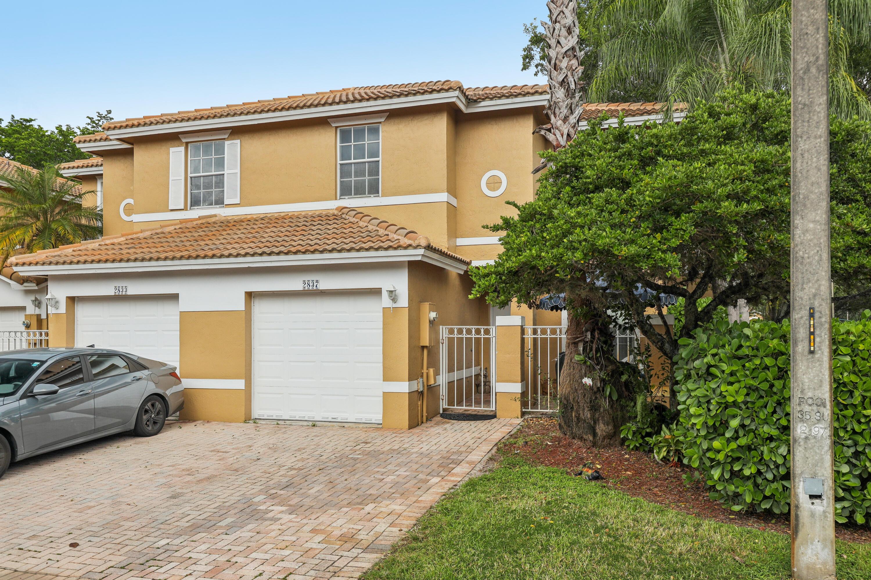 2837 NW 99th Terrace, Sunrise, FL 33322, Sunrise - Photo 3