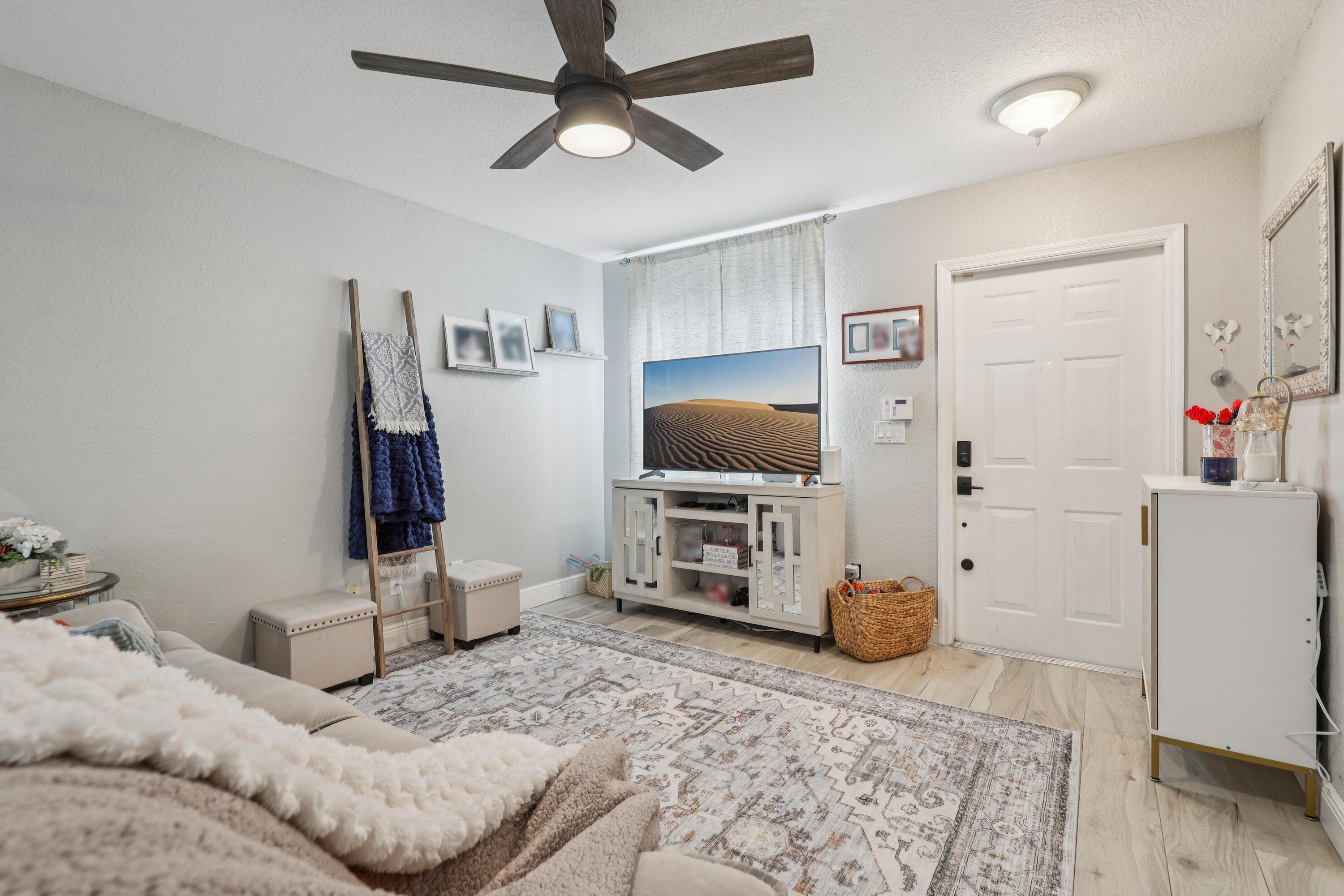 2837 NW 99th Terrace, Sunrise, FL 33322, Sunrise - Photo 5