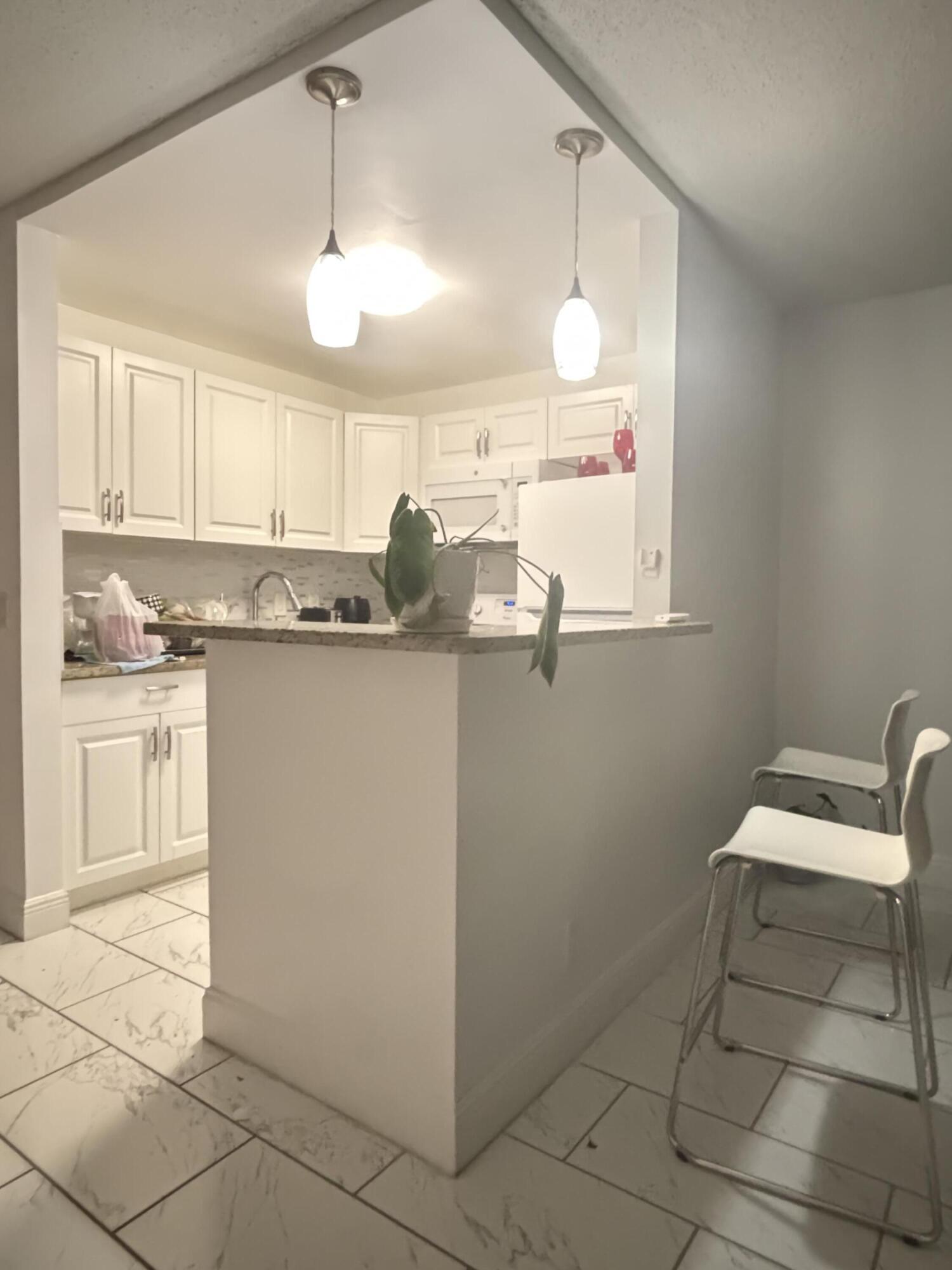 76 Cambridge D D, West Palm Beach, FL 33417, West Palm Beach - Photo 3