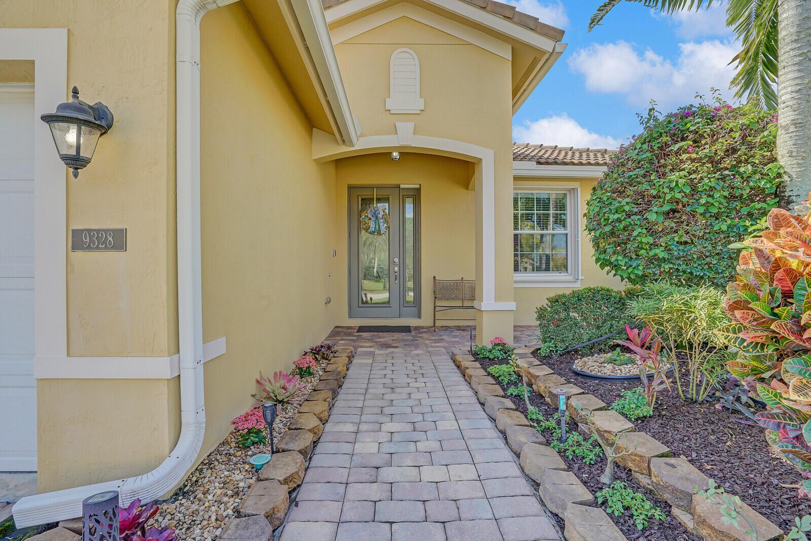 9328 Silent Oak Circle, West Palm Beach, FL 33411, West Palm Beach - Photo 3