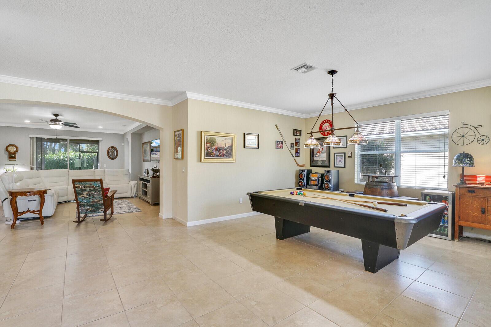 9328 Silent Oak Circle, West Palm Beach, FL 33411, West Palm Beach - Photo 5