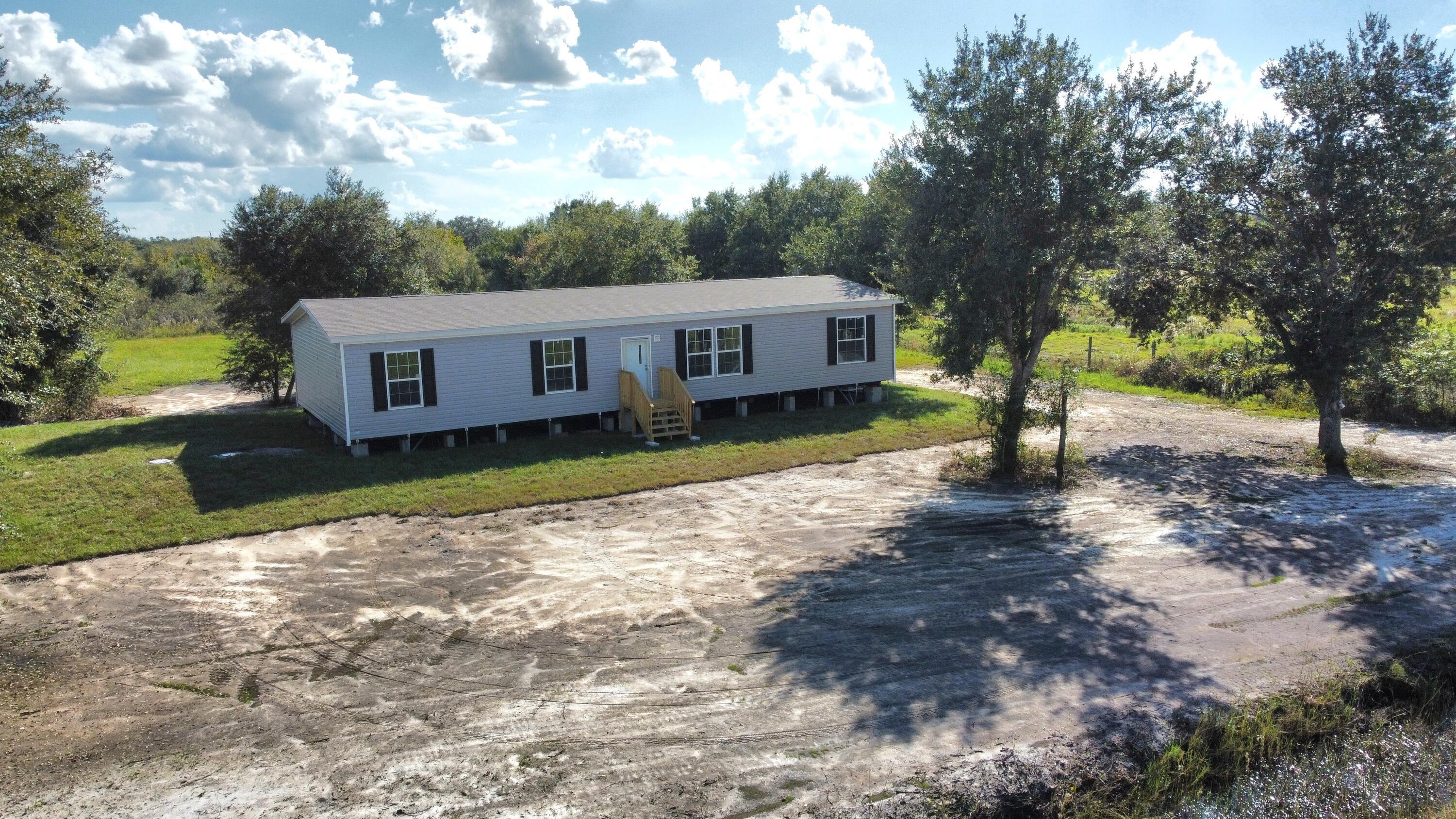 17484 NW 290 Street, Okeechobee, FL 34972, Okeechobee