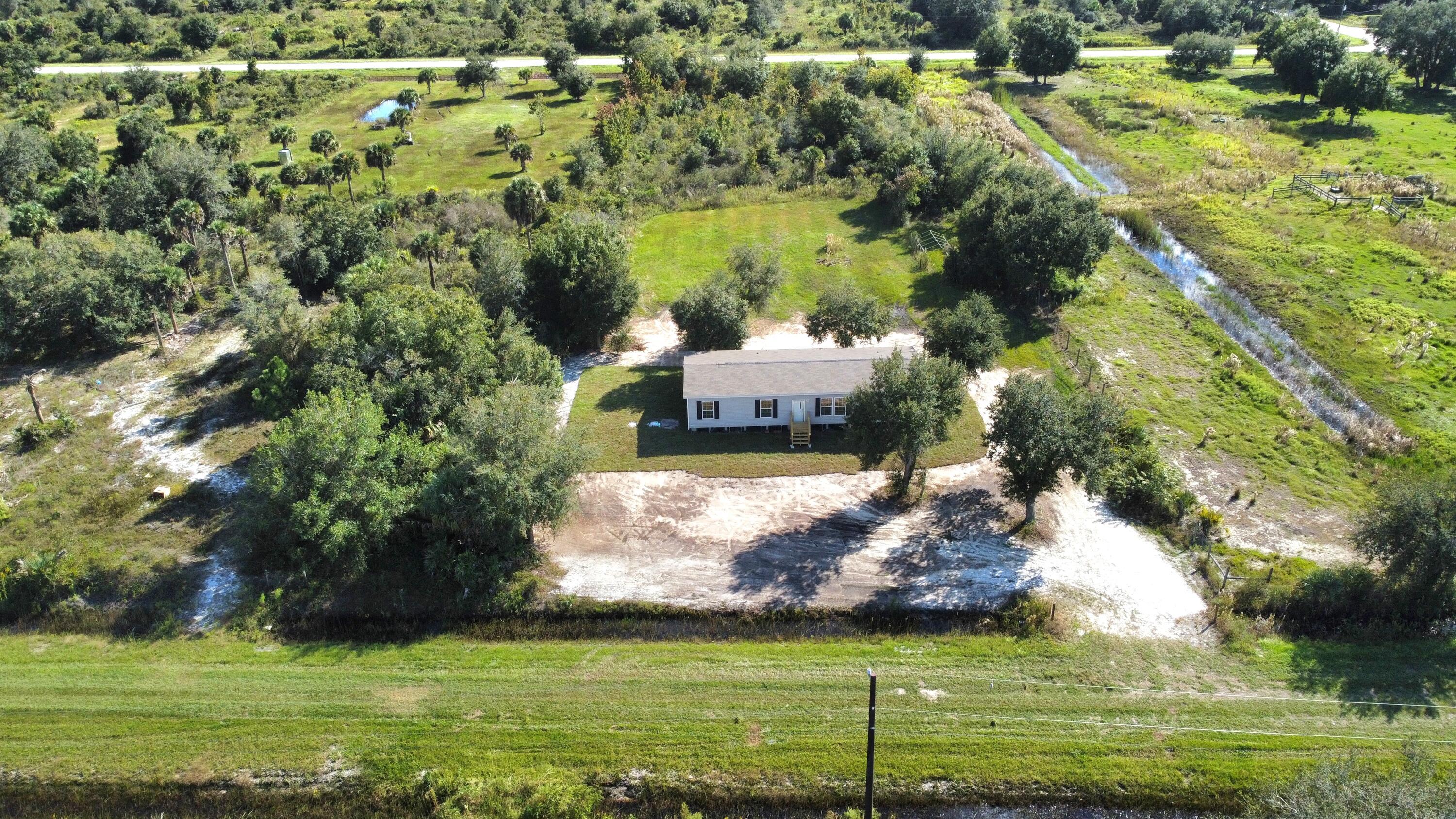 17484 NW 290 Street, Okeechobee, FL 34972, Okeechobee - Photo 2