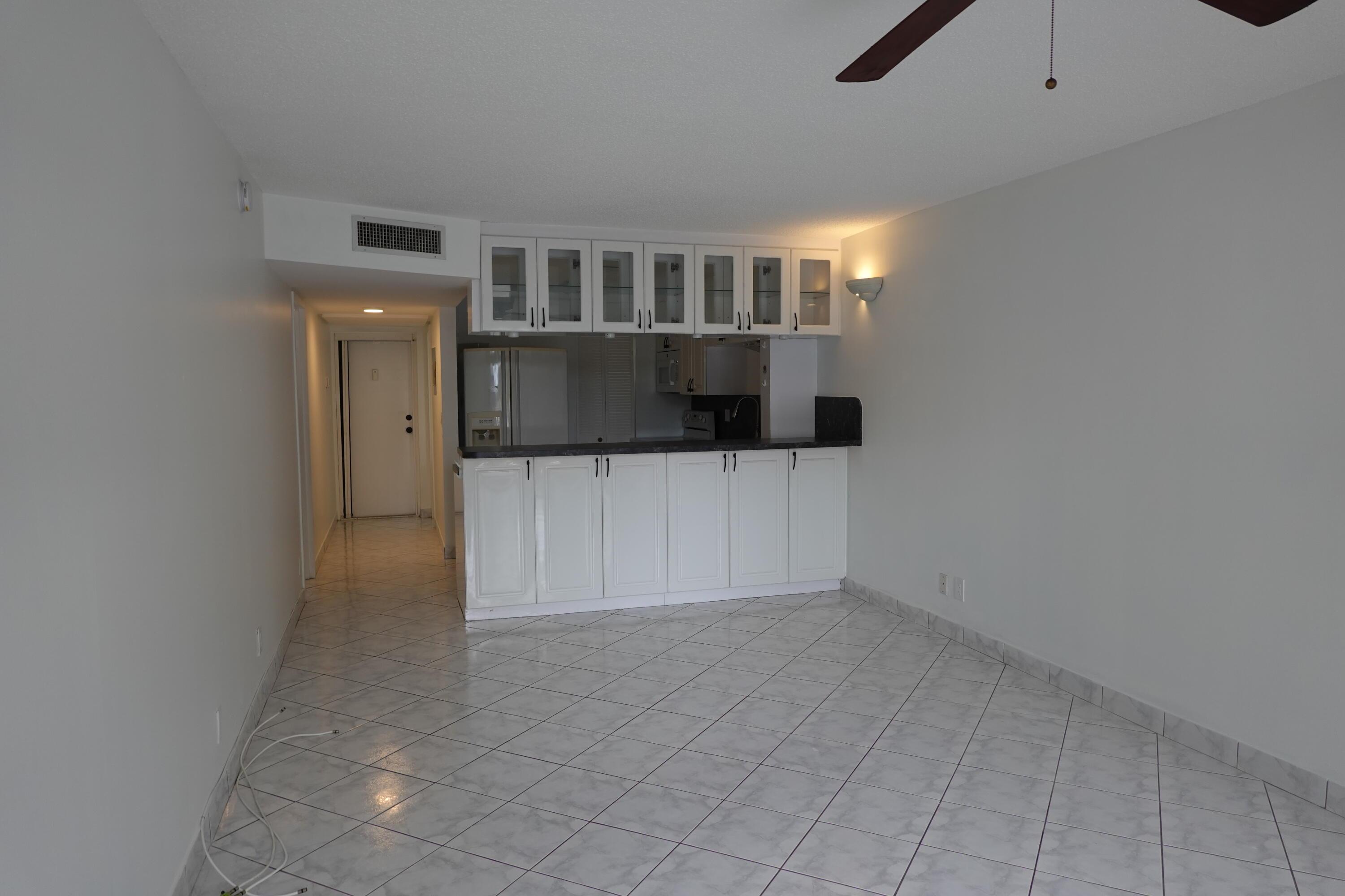 5321 NE 24th Terrace 112a, Fort Lauderdale, FL 33308, Fort Lauderdale - Photo 2