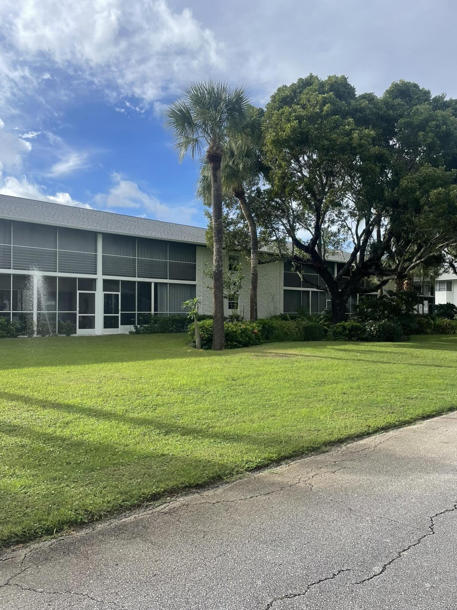 2 Garden Street 106m, Tequesta, FL 33469, Tequesta - Photo 2