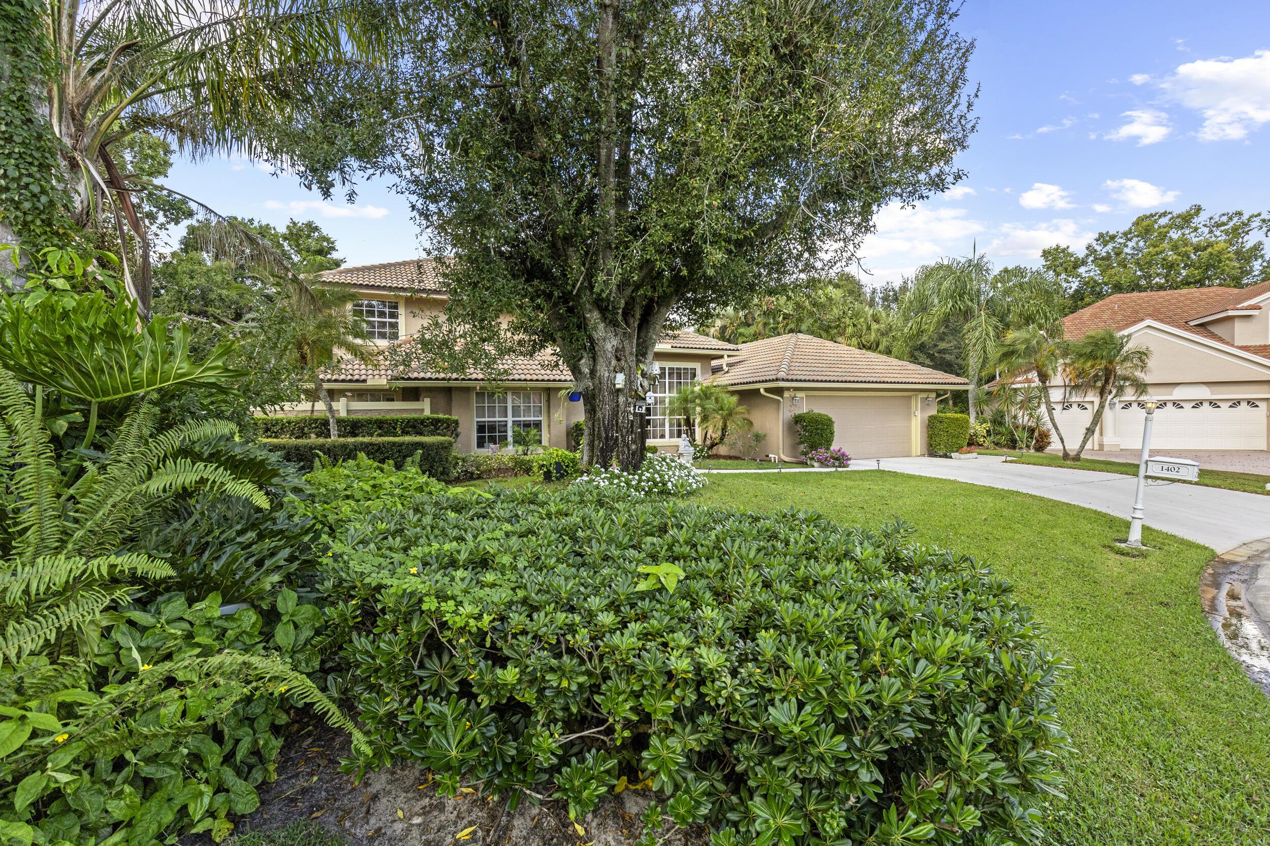1402 SW Bent Pine Cove, Port St. Lucie, FL 34986, Port St. Lucie - Photo 2