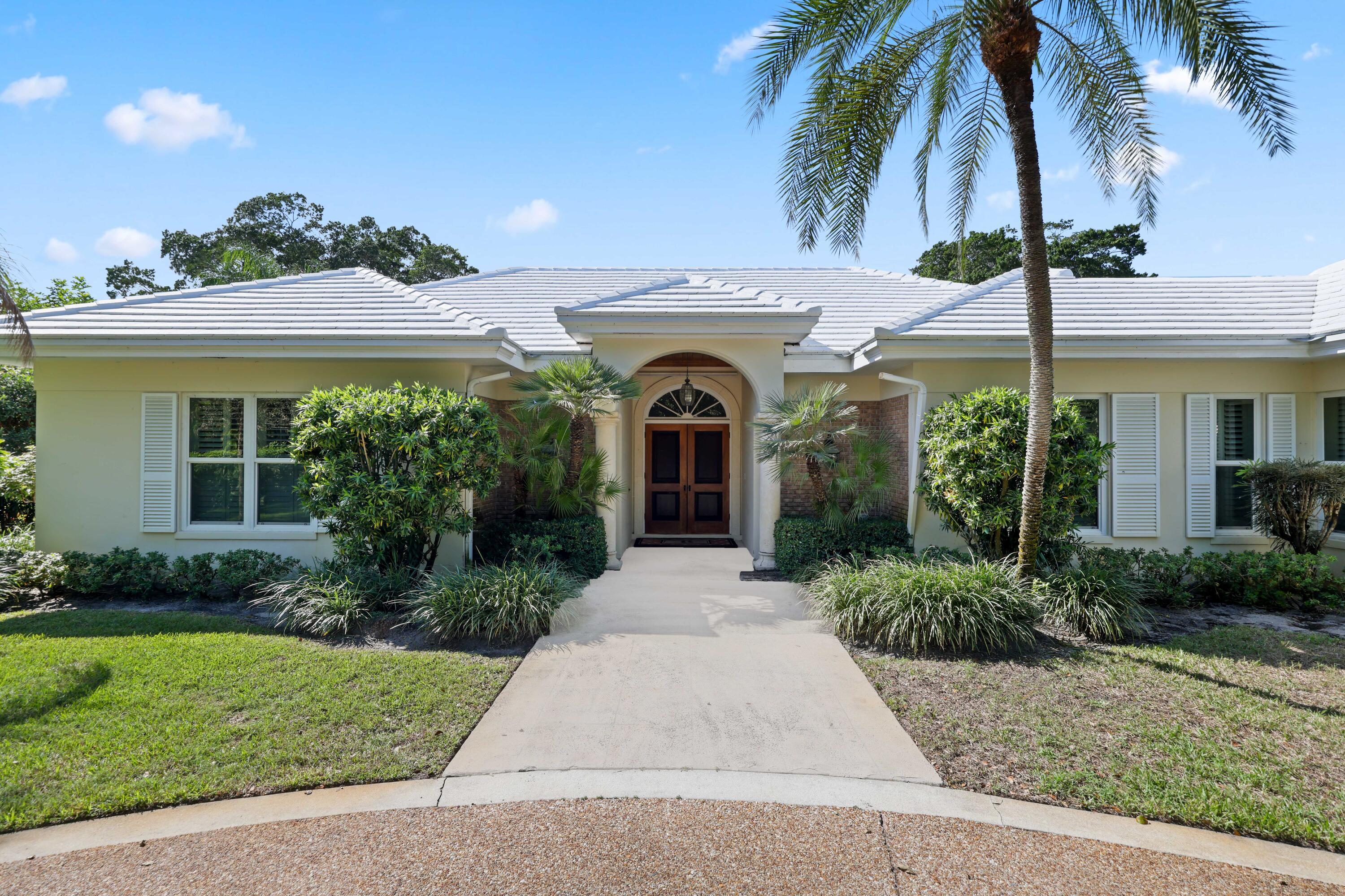 5 Country Road E A, Village of Golf, FL 33436, Village of Golf - Photo 4