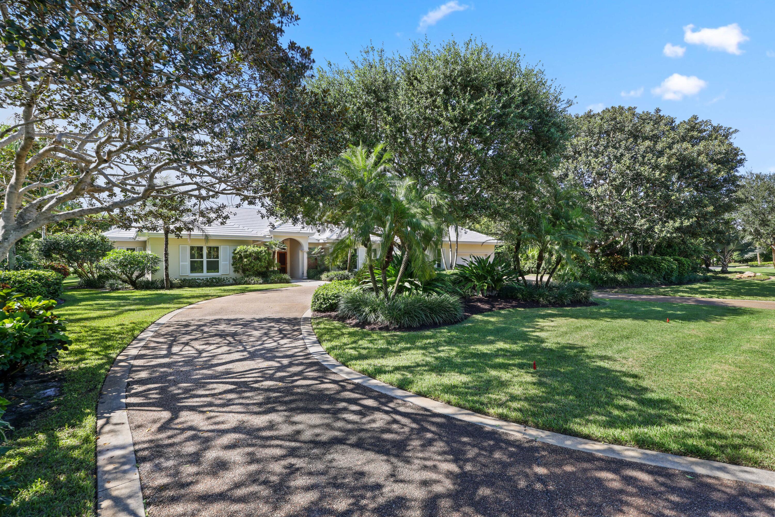 5 Country Road E A, Village of Golf, FL 33436, Village of Golf - Photo 3