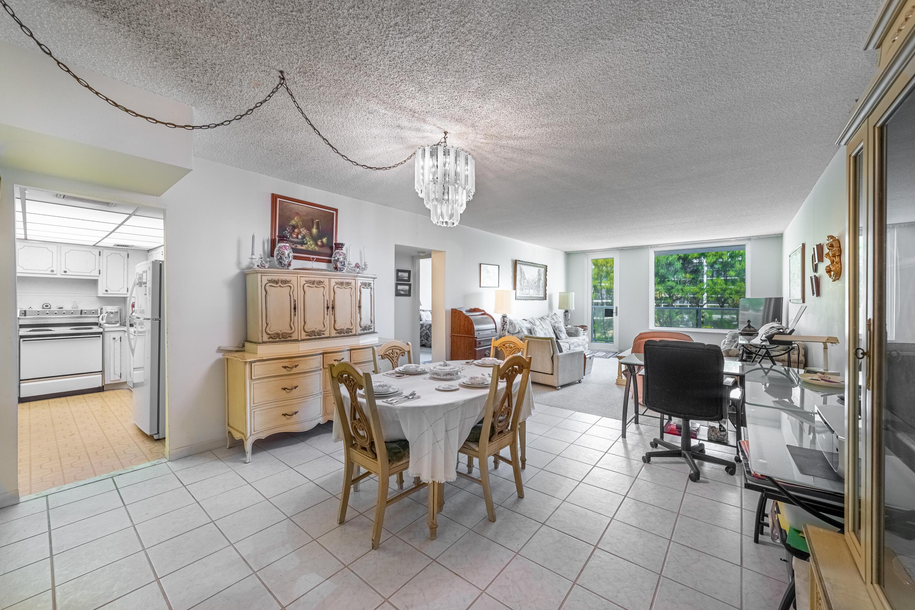 3450 S Ocean Boulevard 206, Palm Beach, FL 33480, Palm Beach - Photo 3