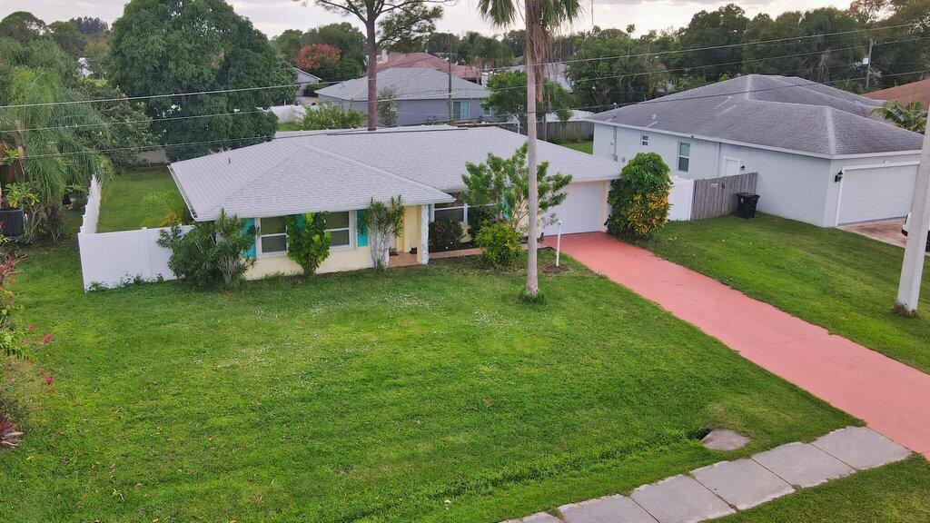 772 SE Thornhill Drive, Port St. Lucie, FL 34983, Port St. Lucie