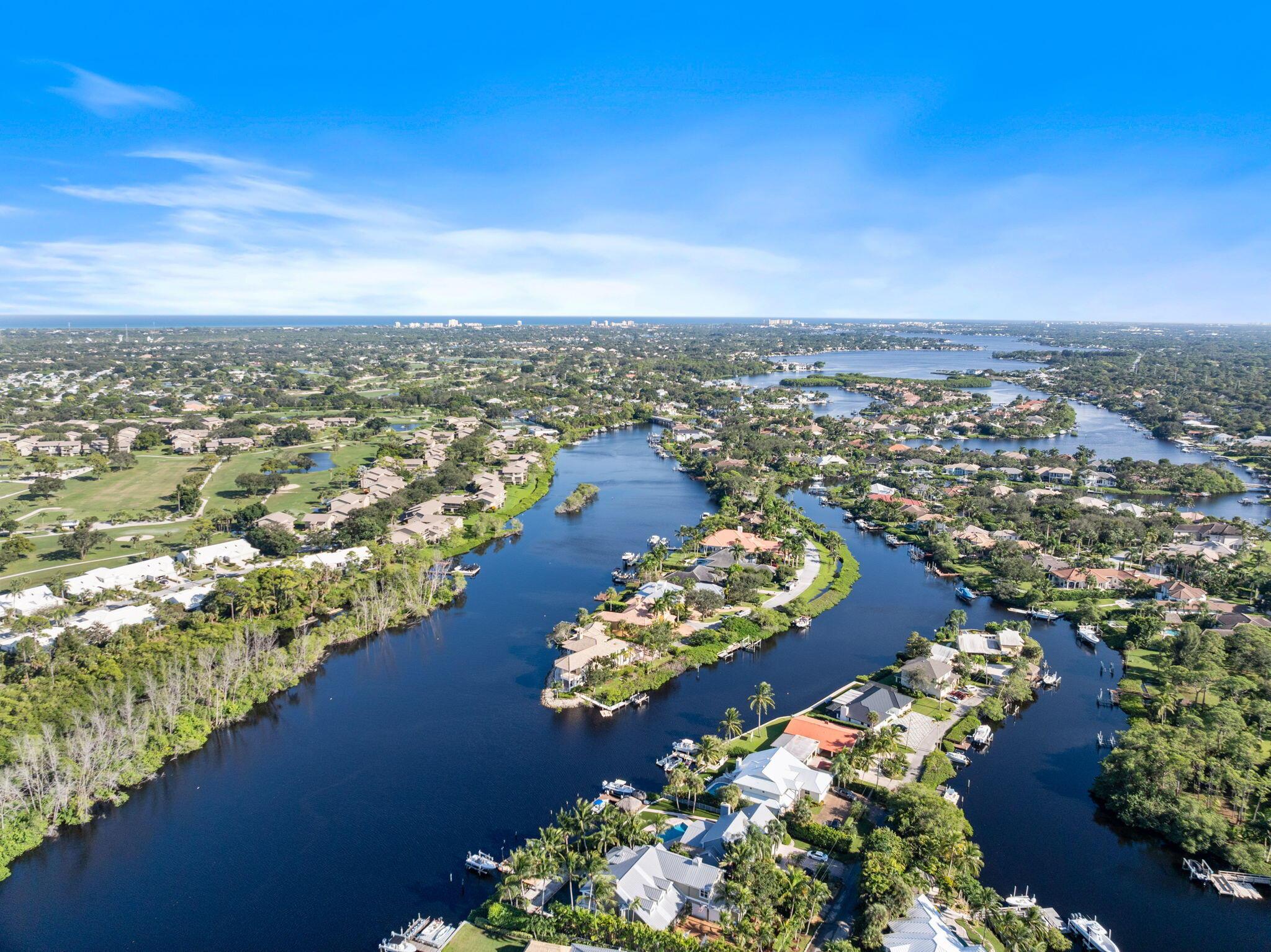 18499 SE Palm Island Lane, Jupiter, FL 33458, Jupiter - Photo 5